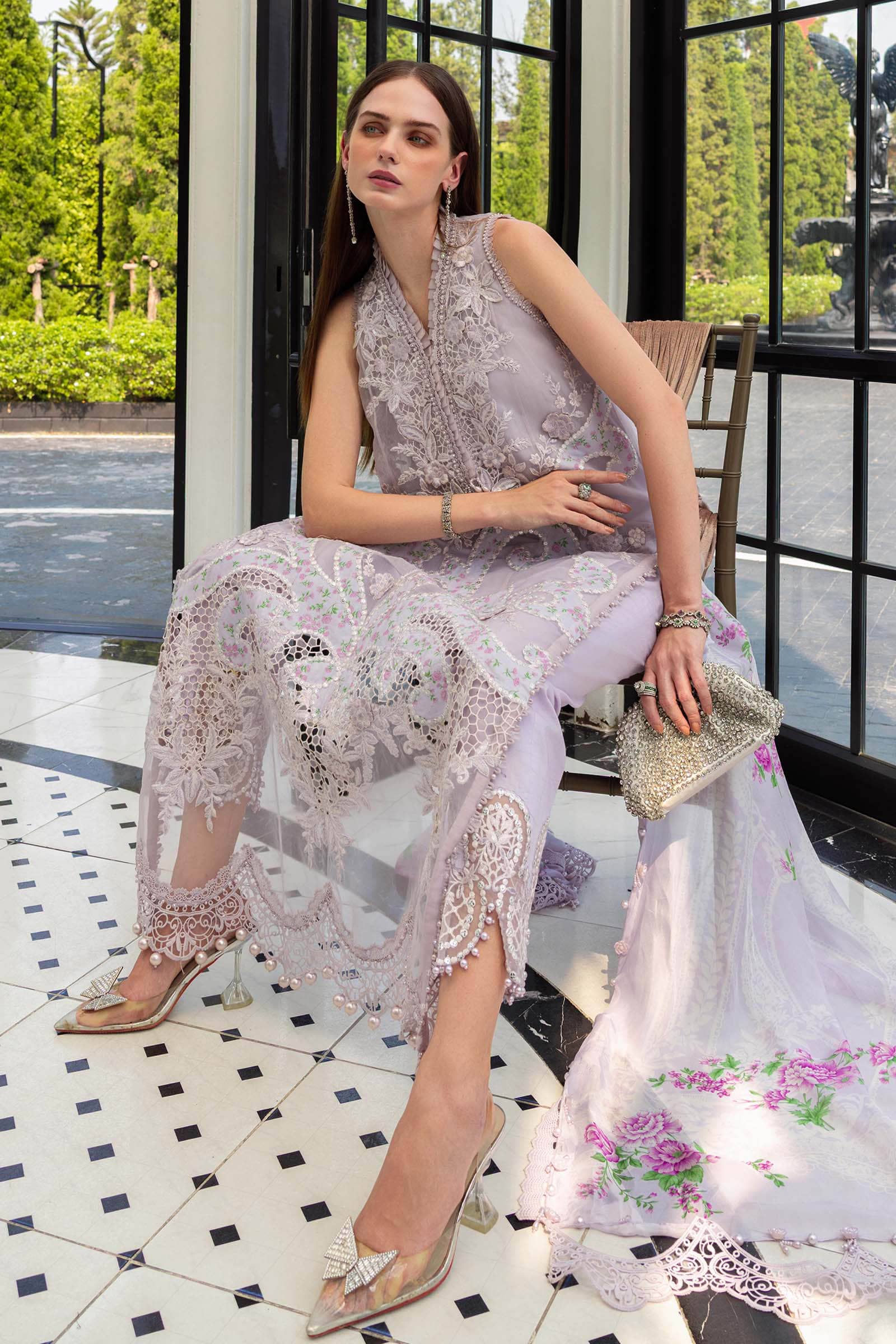 Hot🔥Seller/Maria B Luxury Lawn 26/Vol 2/D-12/Lilac