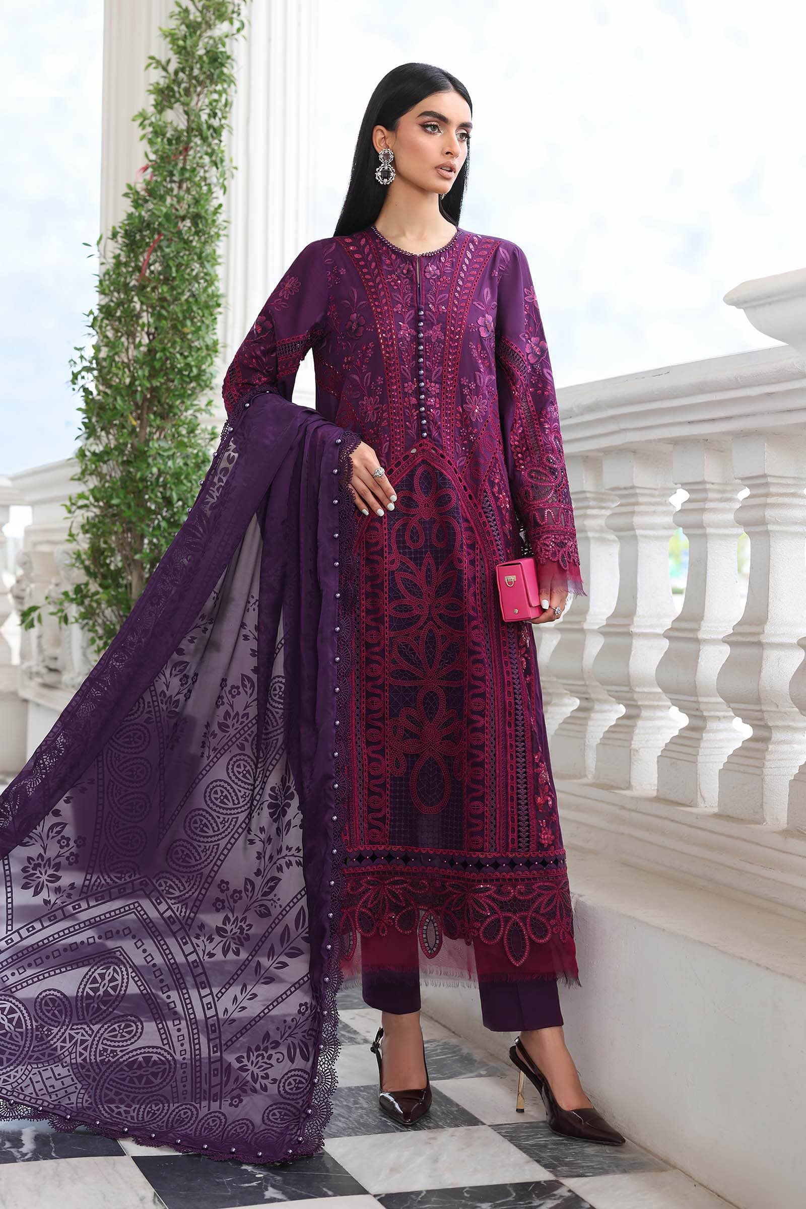 img_maria_b_eid_lawn_26_awwal_boutique