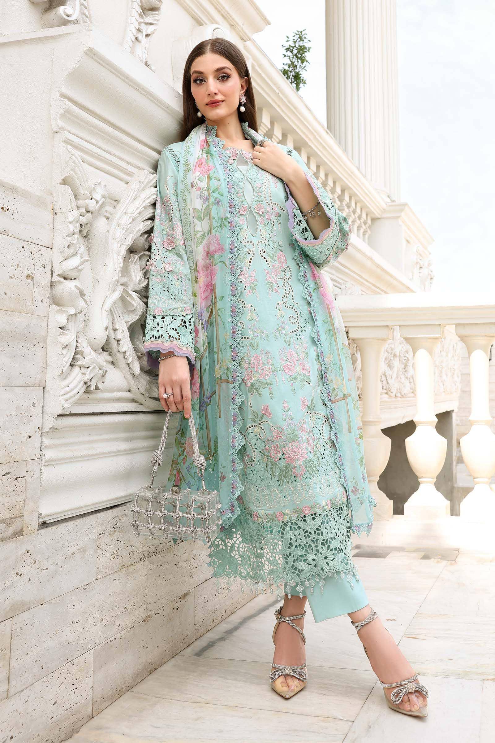 Hot🔥Seller/Maria B Luxury Lawn 26/Vol 2/D-15/Sky Blue