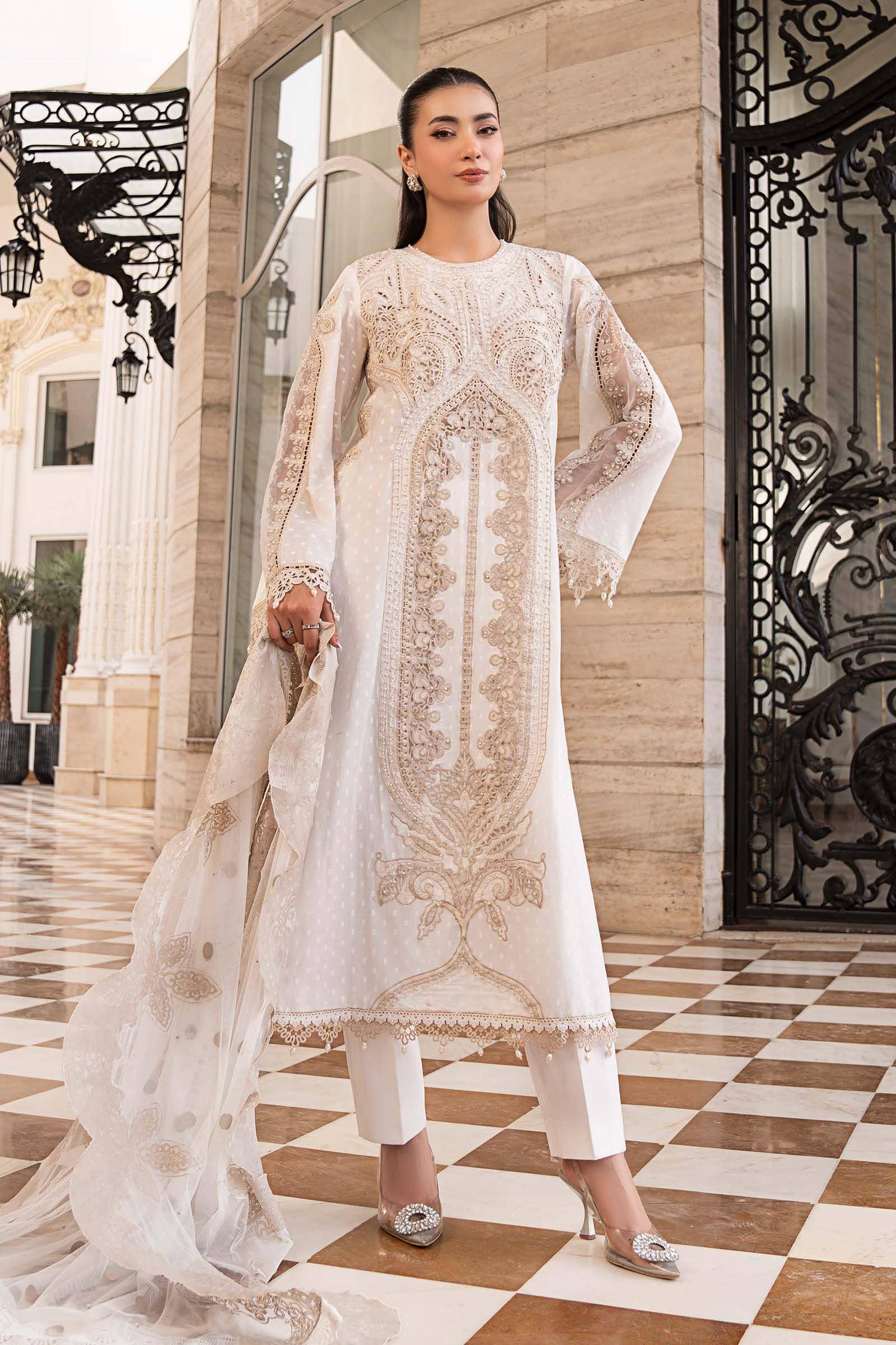 img_maria_b_luxury_lawn_awwal_boutique