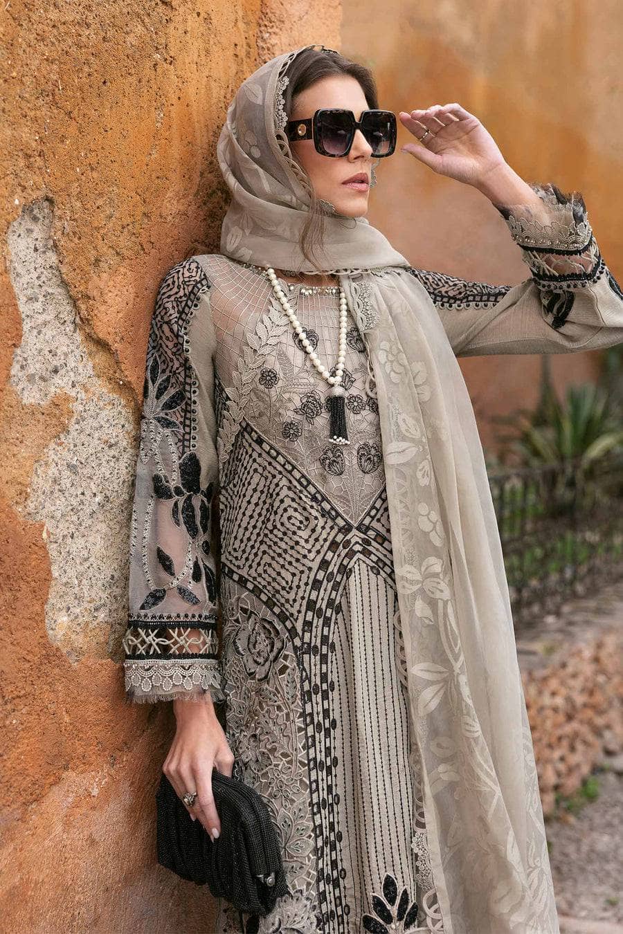 Maria B Lawn Pakistani Suit Restocked/Maria B Luxury Lawn 25/10B/Mouse Grey