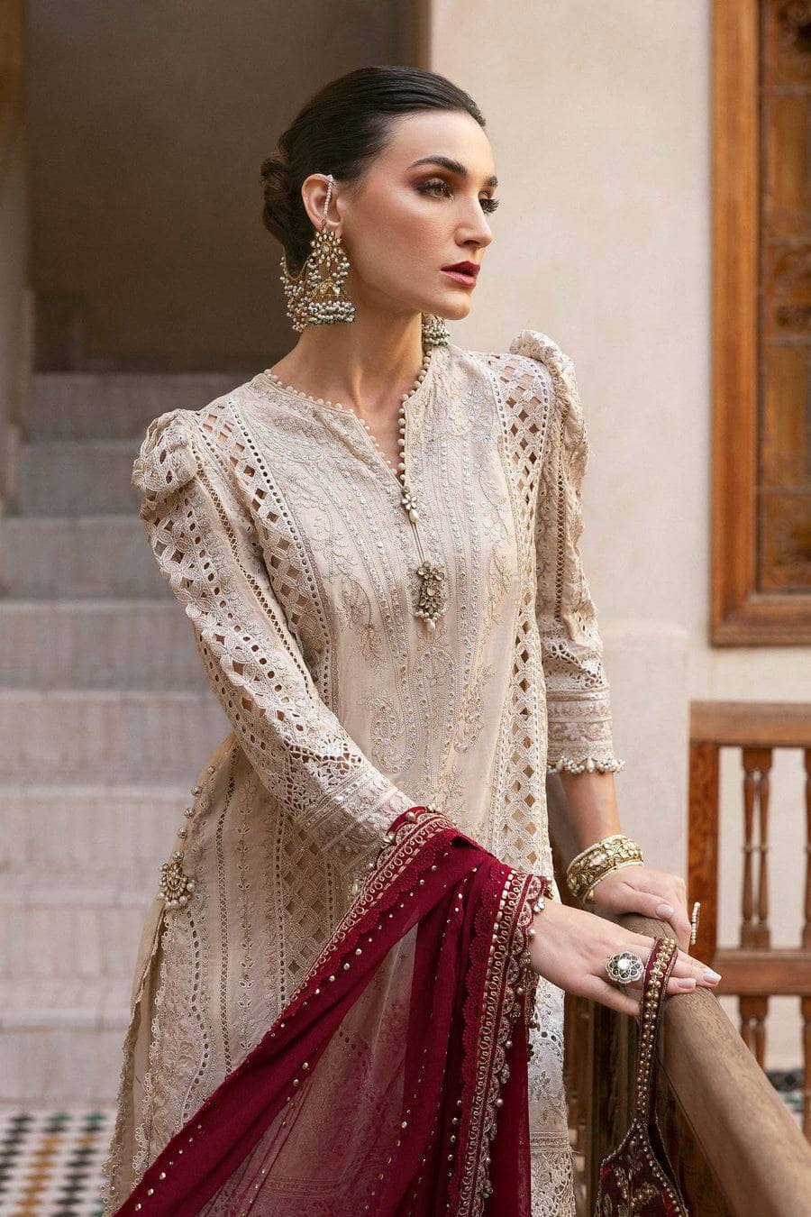 Maria B Lawn Pakistani Suit Restocked/Maria B Luxury Lawn 25/11B/Beige