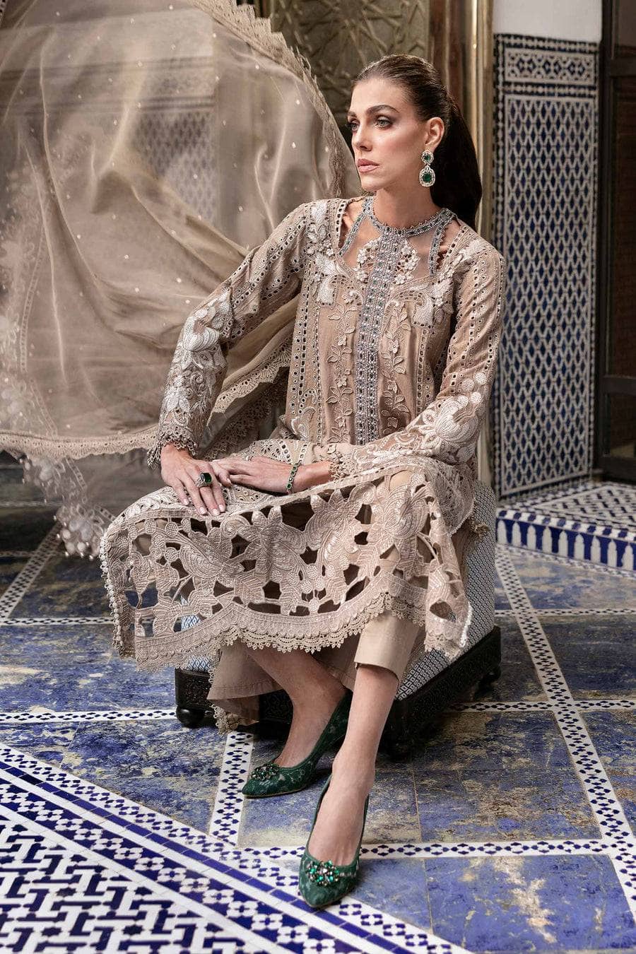 img_maria_b_lawn_awwal_boutique