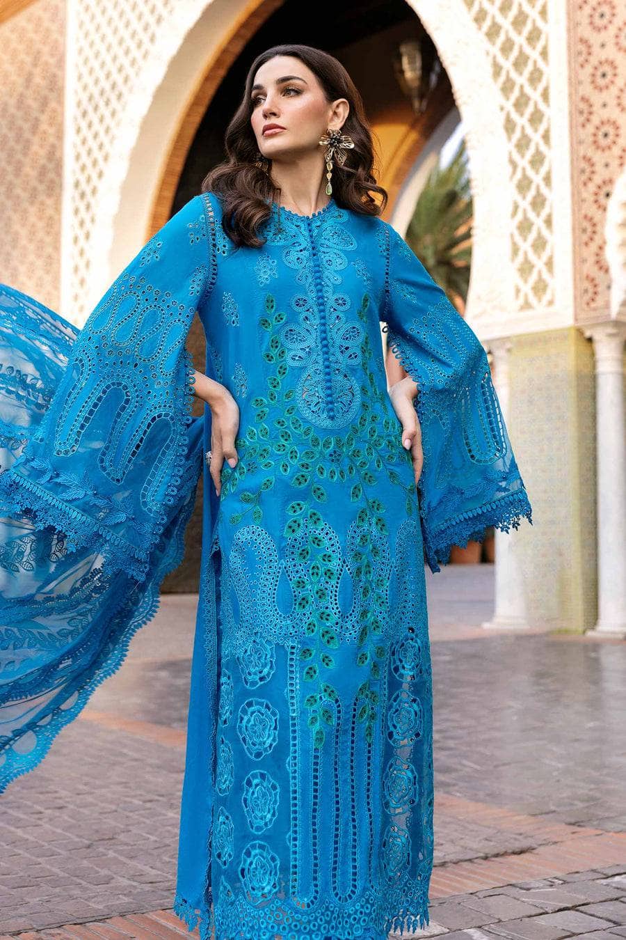 Maria B Lawn Pakistani Suit Restocked/Maria B Luxury Lawn 25/3B/Ferozi