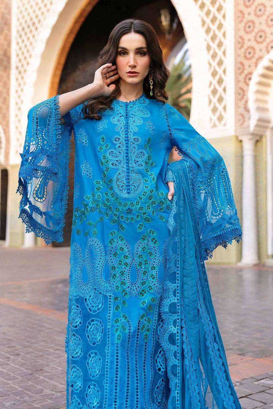 Maria B Lawn Pakistani Suit Restocked/Maria B Luxury Lawn 25/3B/Ferozi