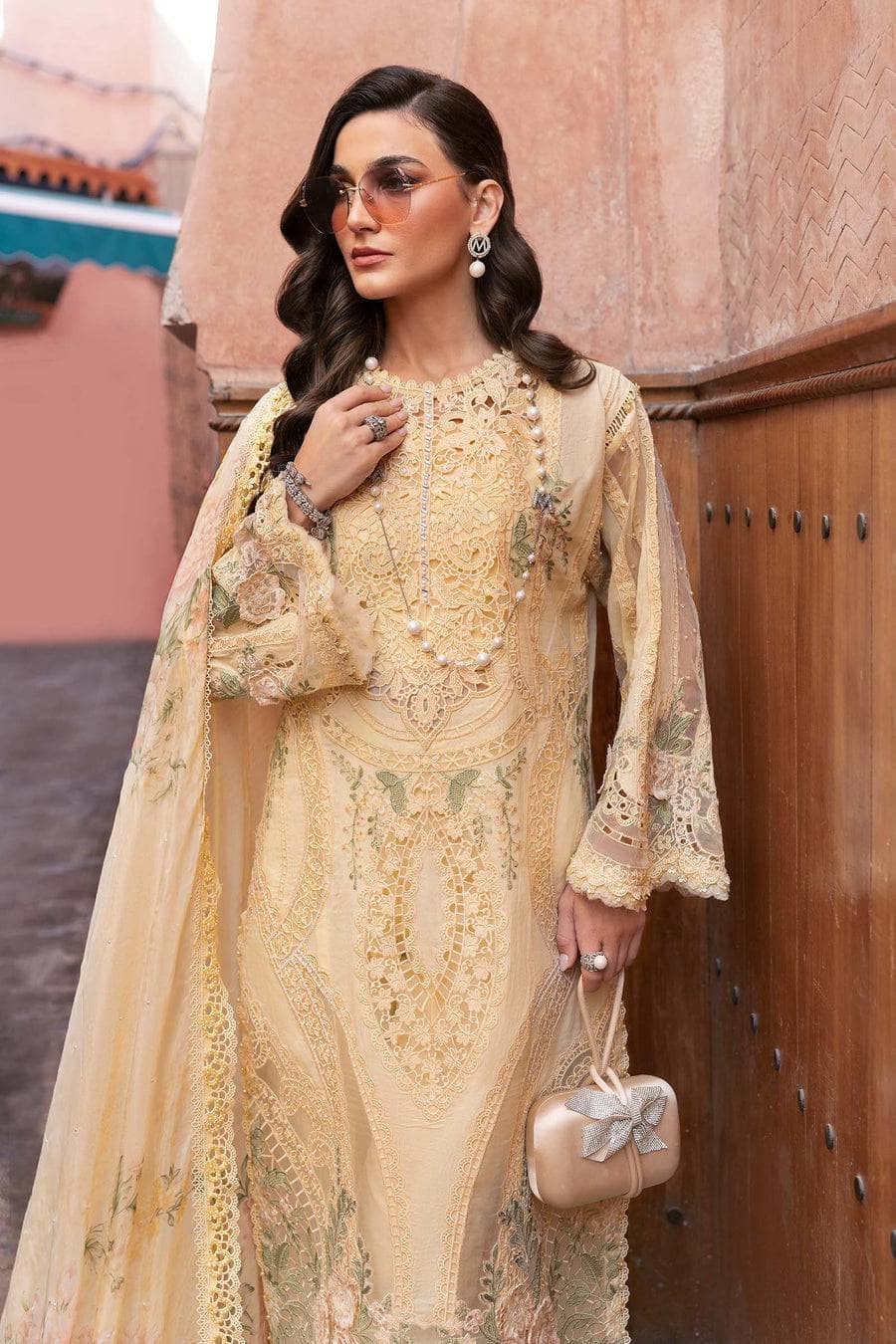 Maria B Lawn Pakistani Suit Restocked/Maria B Luxury Lawn 25/9A/Yellow