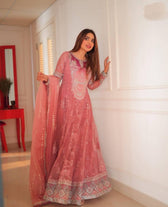 img_spotted_wearing_maria_b_lawn_23_awwal_boutique