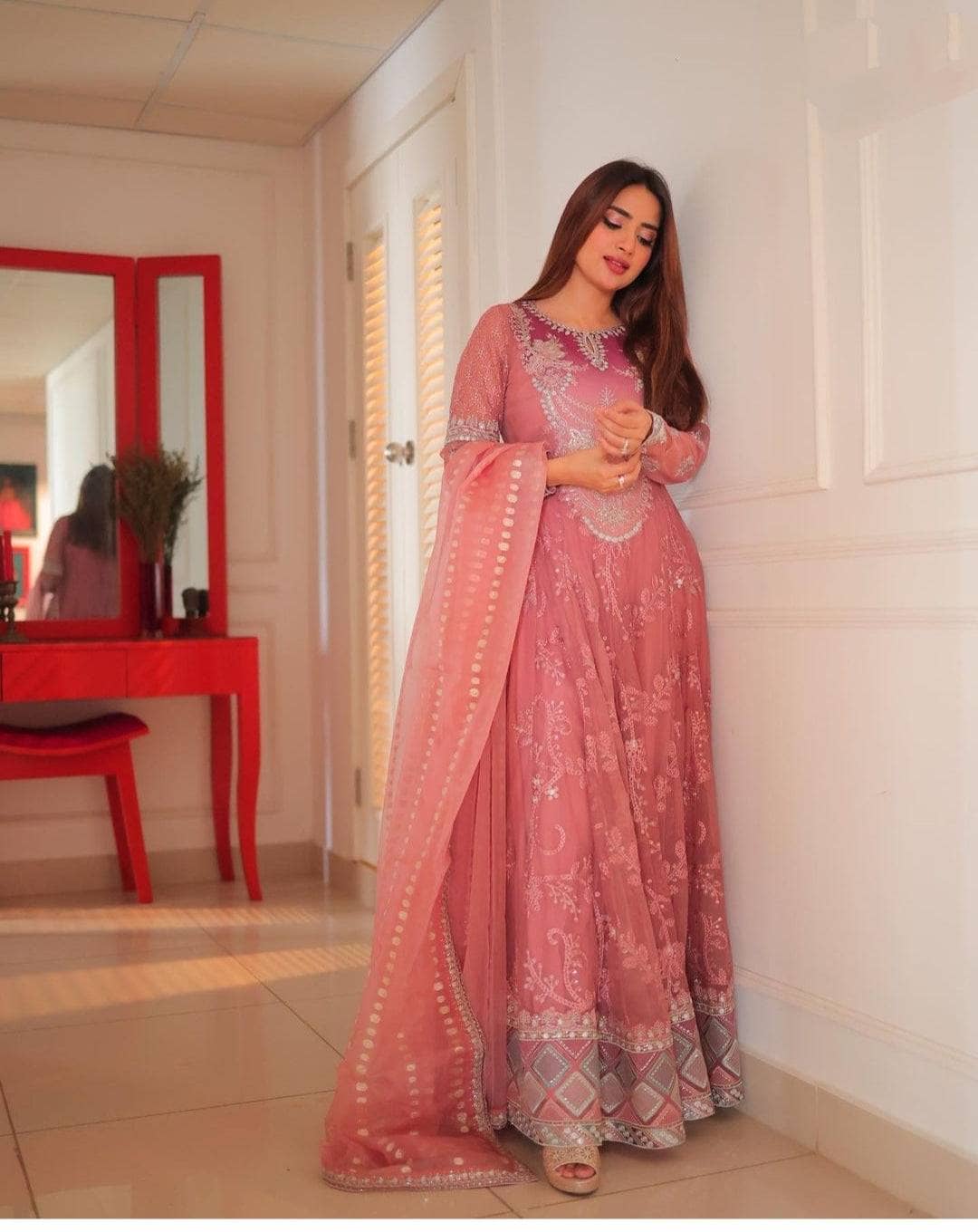 img_spotted_wearing_maria_b_lawn_23_awwal_boutique