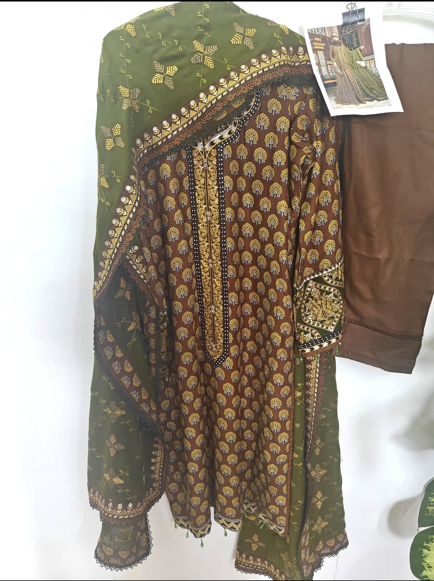 Maria B Lienn Winter Pakistani Suit Stitched/Maria B Linen/Large/Maria B Linen/DL-912-Brown