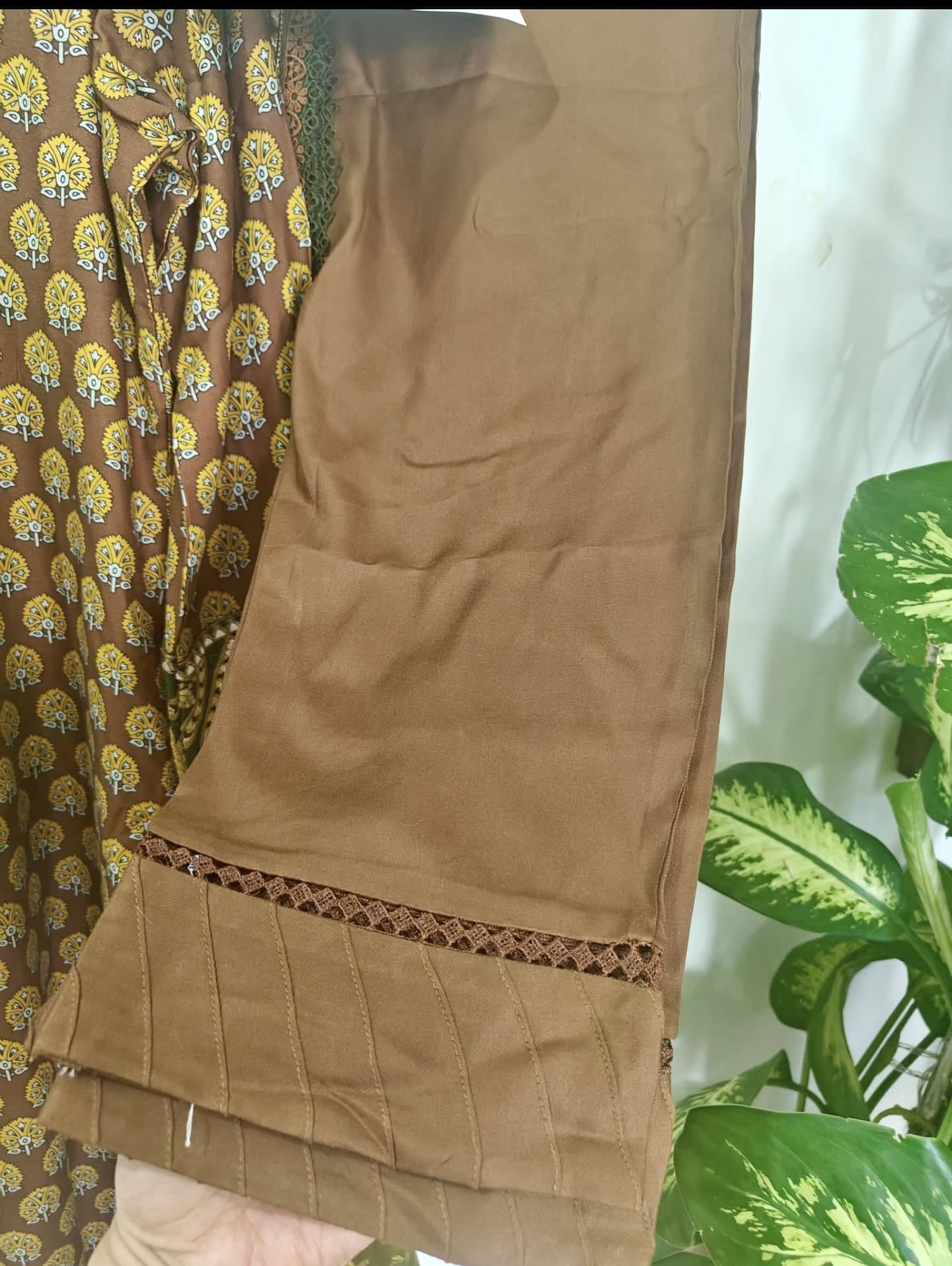 Maria B Lienn Winter Pakistani Suit Stitched/Maria B Linen/Large/Maria B Linen/DL-912-Brown