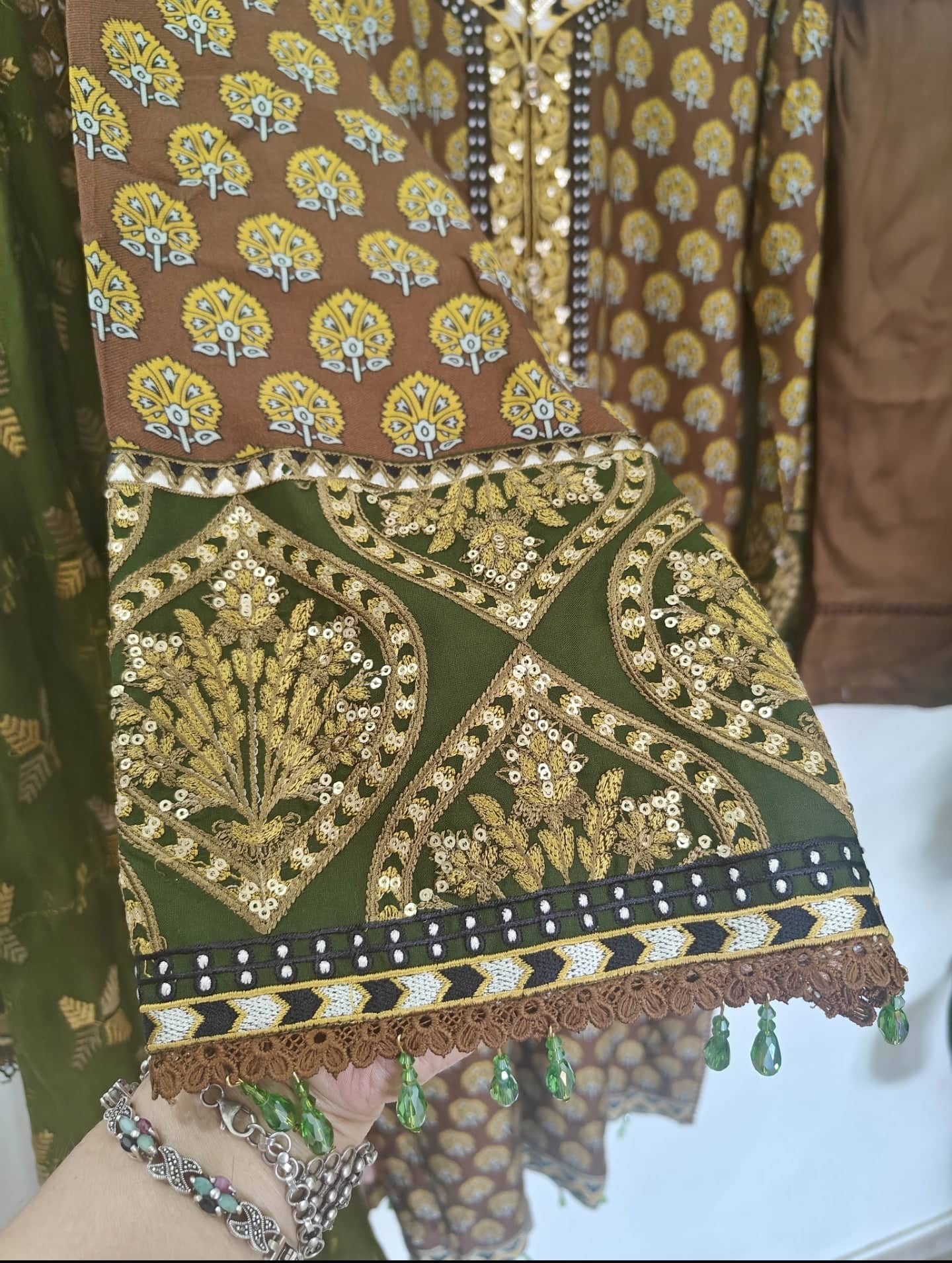 Maria B Lienn Winter Pakistani Suit Stitched/Maria B Linen/Large/Maria B Linen/DL-912-Brown