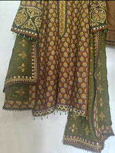 Maria B Lienn Winter Pakistani Suit Stitched/Maria B Linen/Large/Maria B Linen/DL-912-Brown