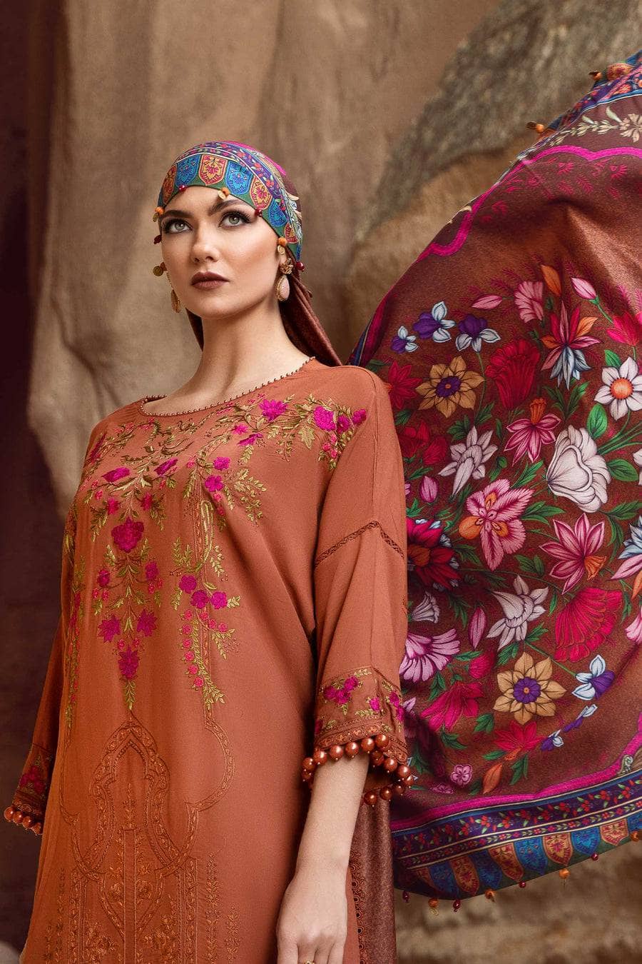 img_maria_b_m_prints_vol2_23_awwal_boutique