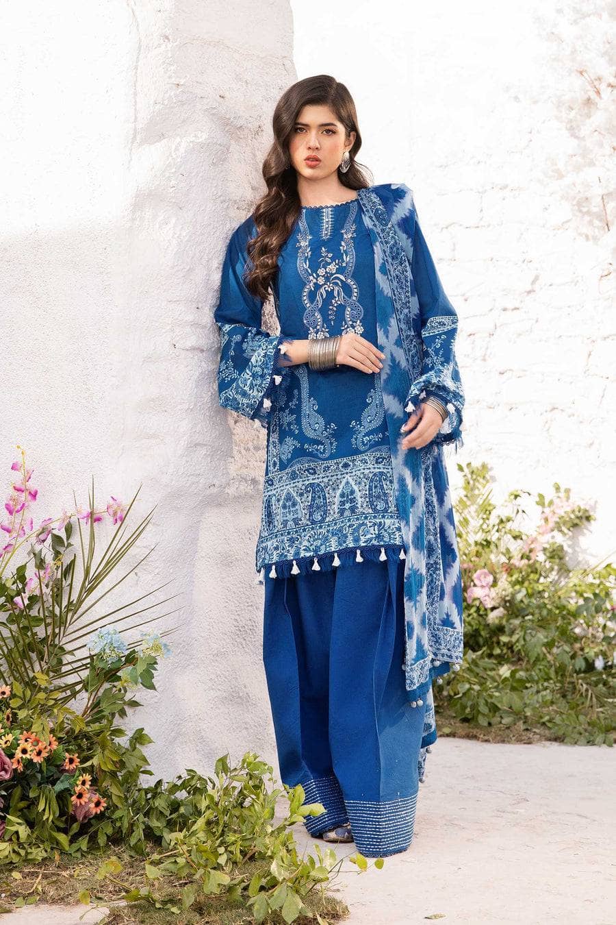 img_maria_b_m_basics_awwal_boutique