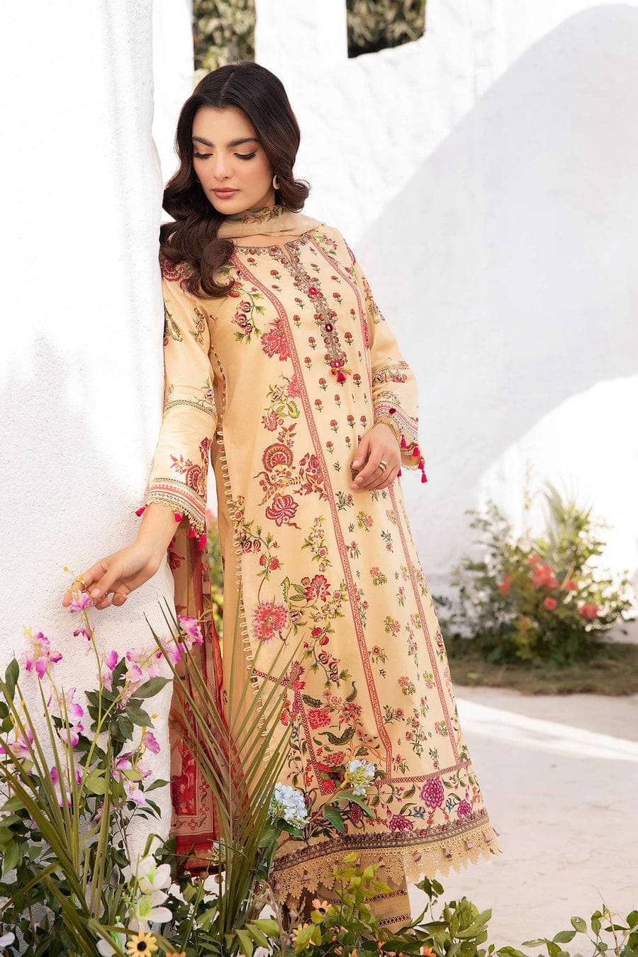 img_maria_b_m_basics_lawn_awwal_boutique