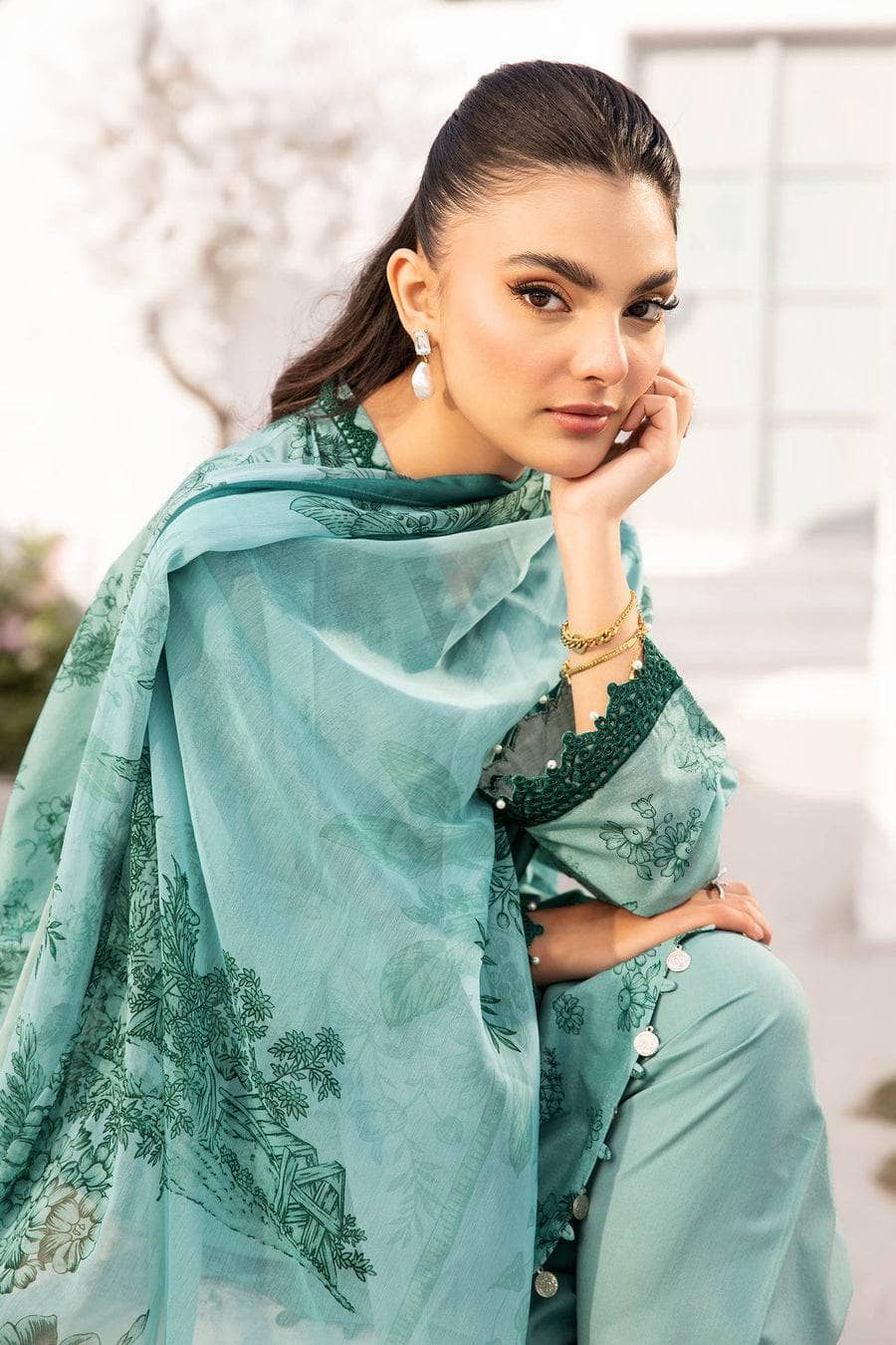 img_maria_b_m_basics_lawn_awwal_boutique