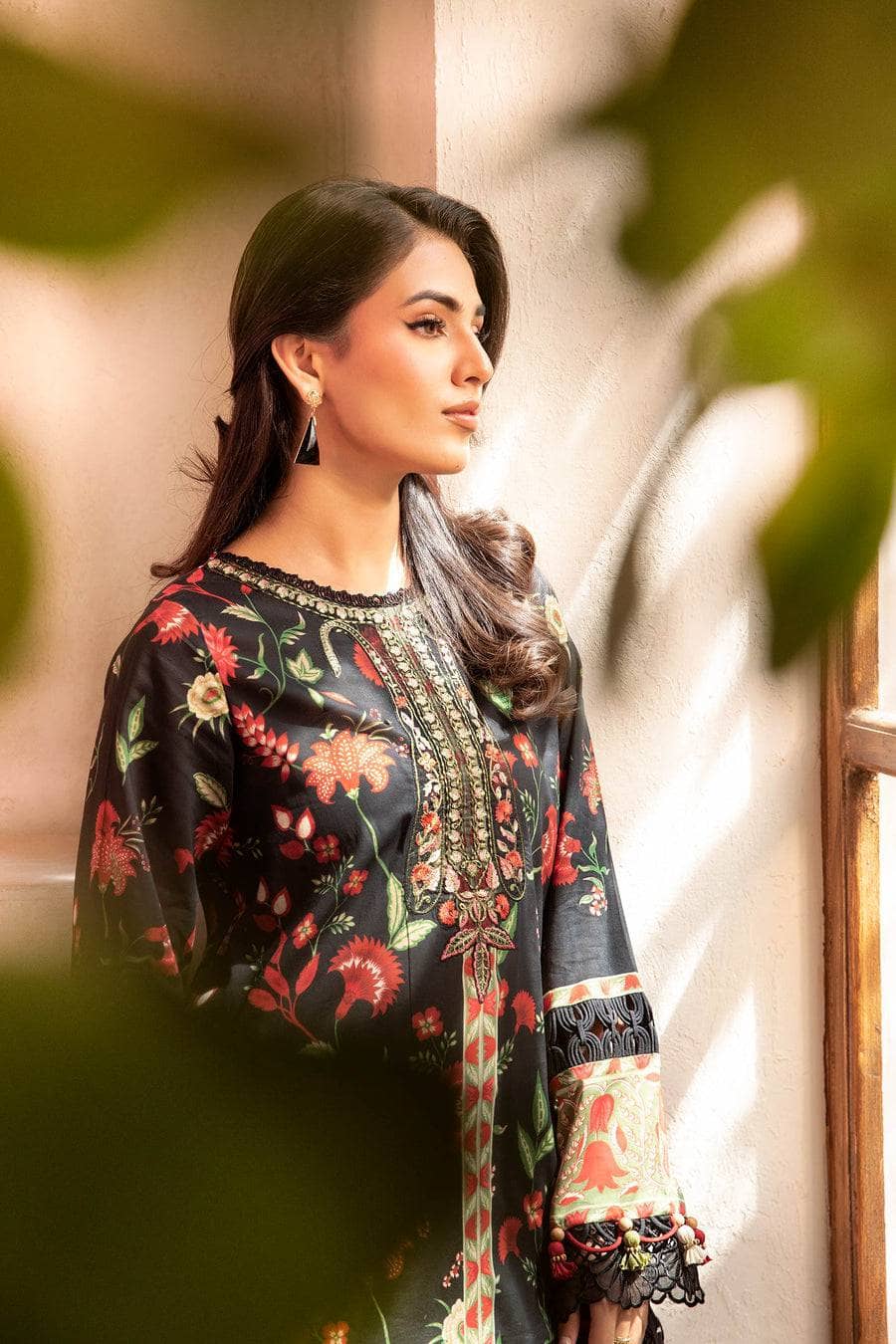 img_maria_b_m_basics_lawn_awwal_boutique