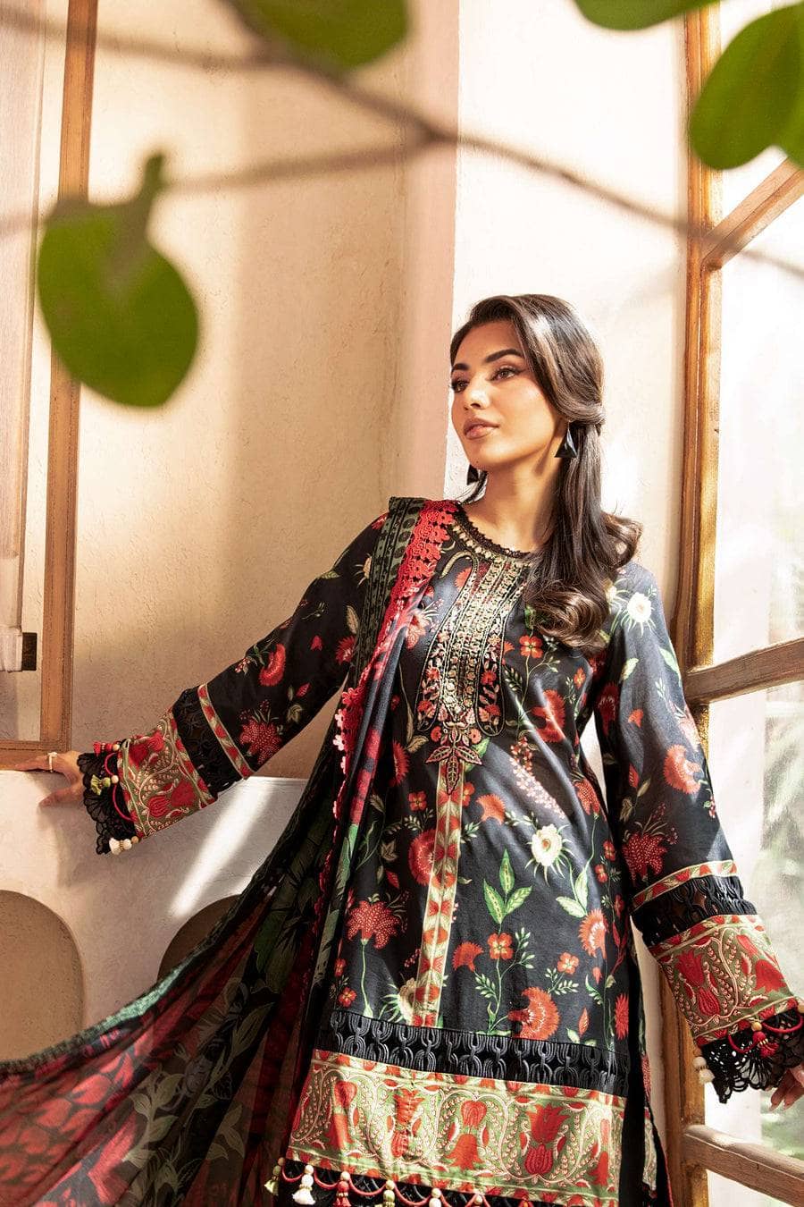 img_maria_b_m_basics_lawn_awwal_boutique