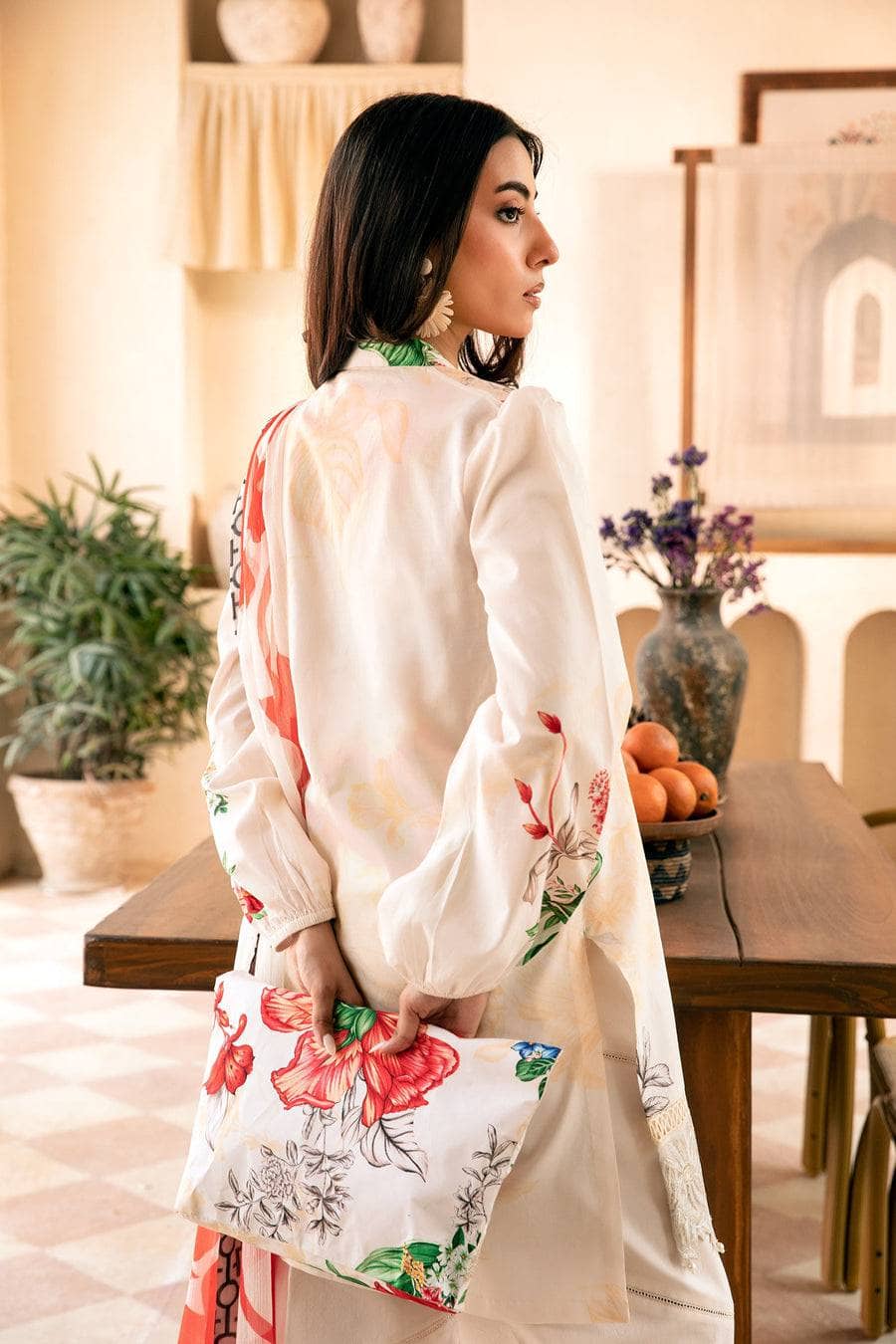 img_maria_b_m_basics_lawn_awwal_boutique