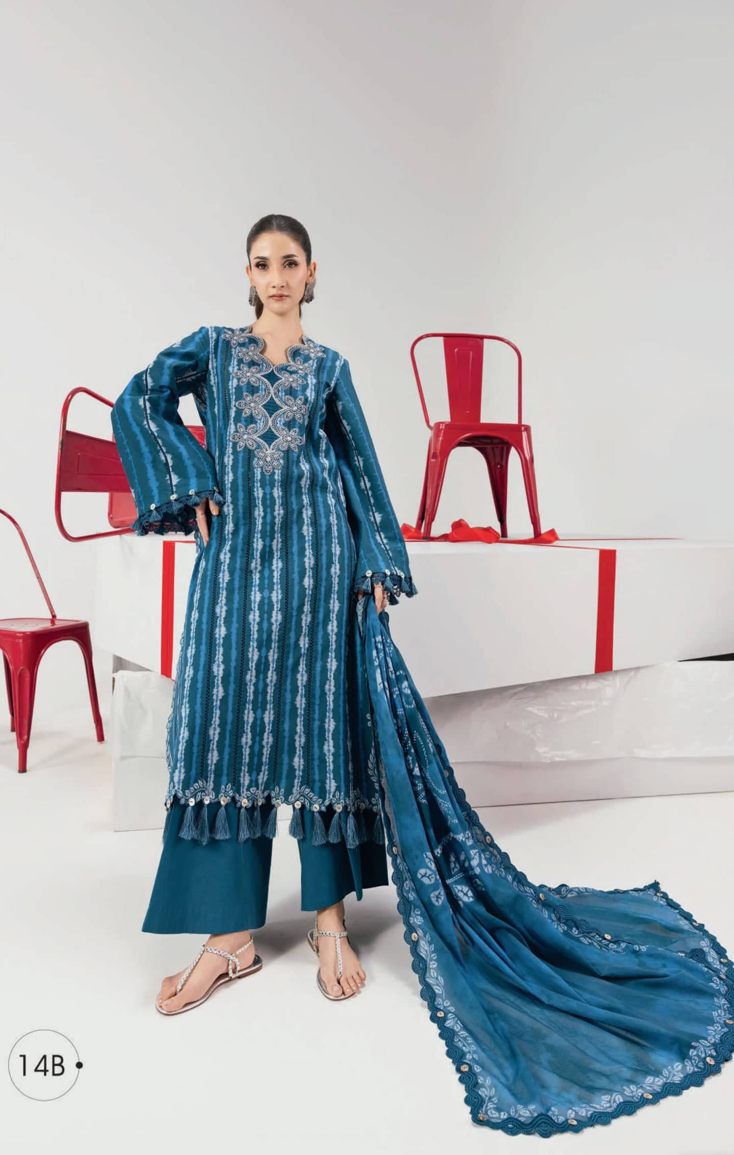 img_maria_b_m_basics_awwal_boutique