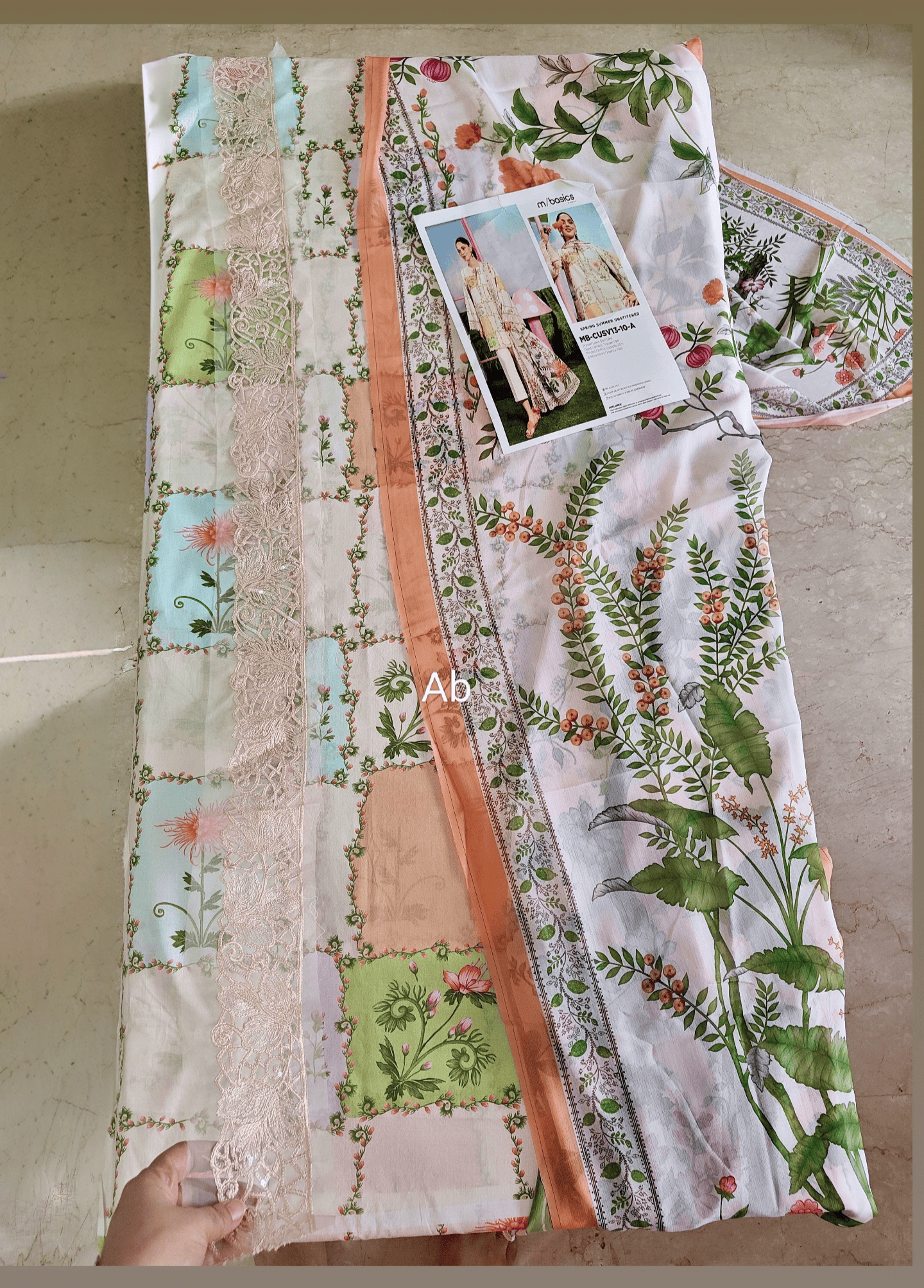 img_maria_b_m_basics_awwal_boutique