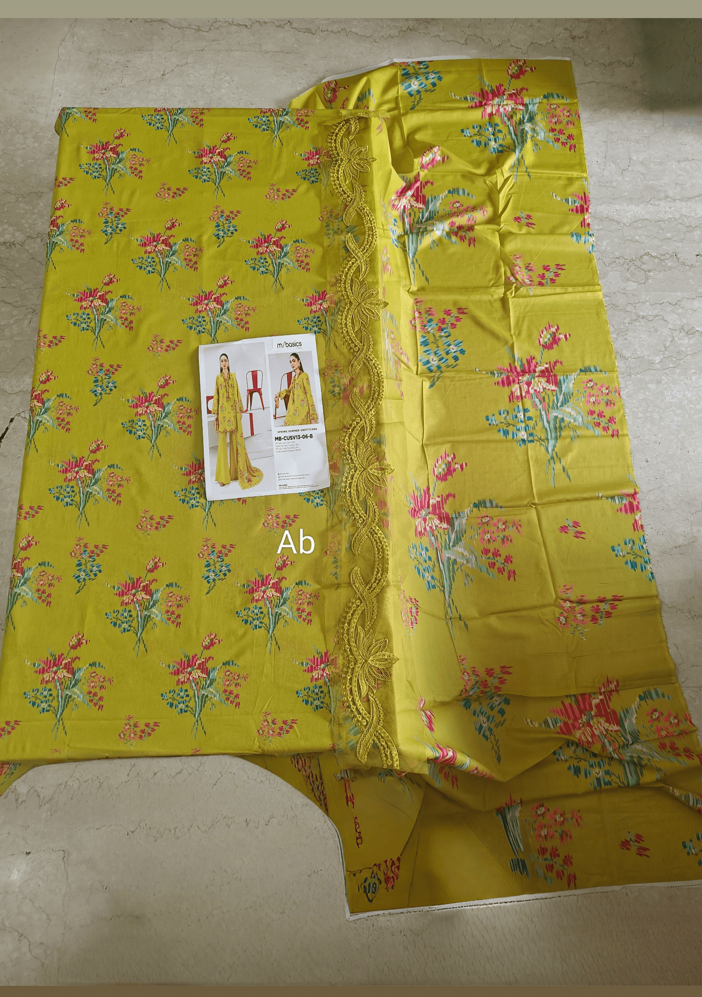 img_maria_b_m_basic_lawn_awwal_boutique