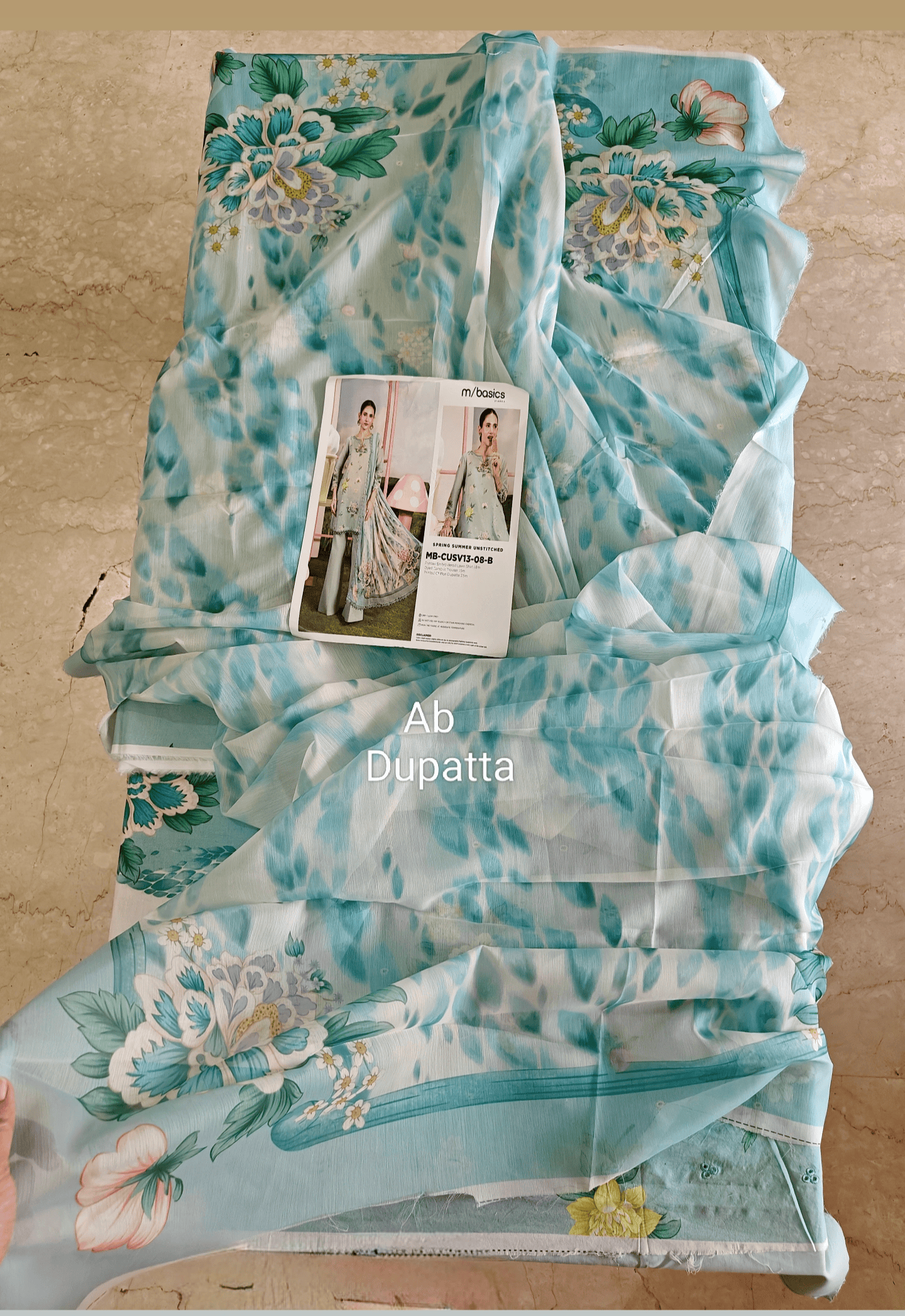 img_maria_b_m_basics_awwal_boutique