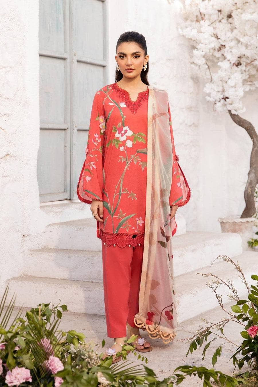 img_maria_b_m_basics_lawn_awwal_boutique