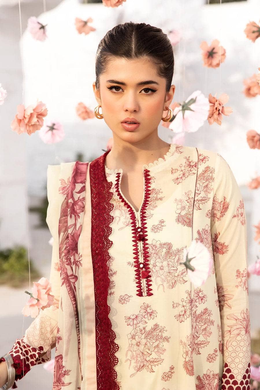 img_maria_b_m_basics_lawn_awwal_boutique
