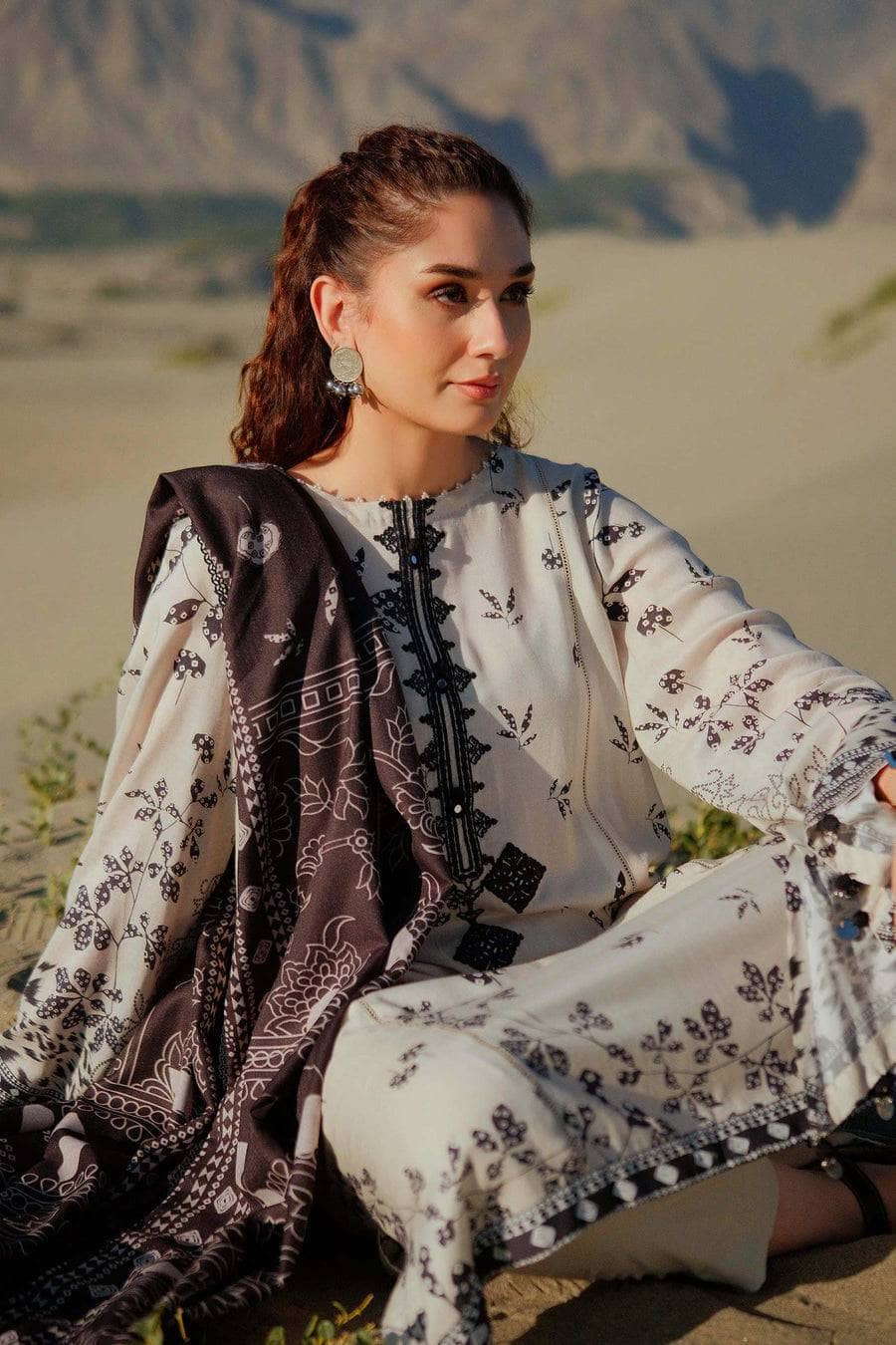Maria B M Basics Winter Pakistani Suits Maria B M Basics/Fall-Winter/7 A