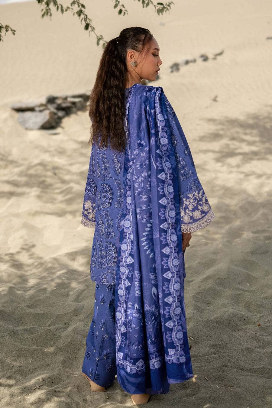 Maria B M Basics Winter Pakistani Suits Maria B M Basics/Fall-Winter/8 A