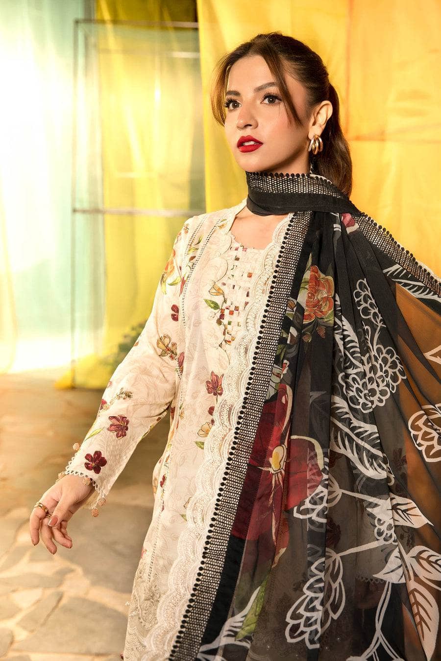 img_m_basics_awwal_boutique