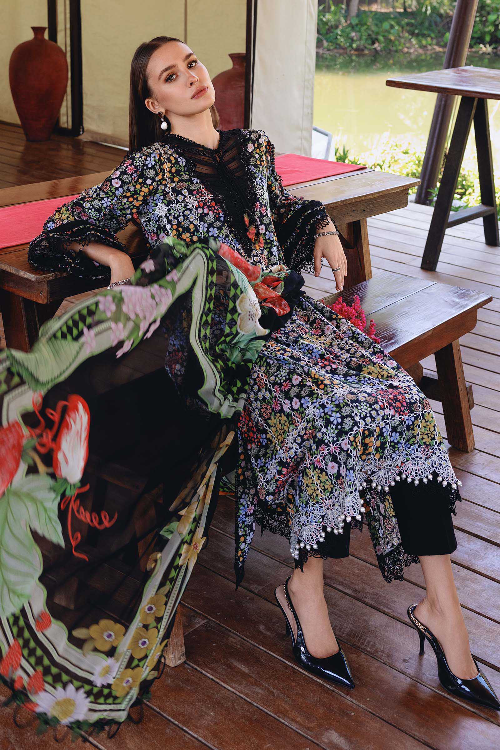 Maria B M Prints 26/Safari Scape/14B/Black/Chiffon Dupatta