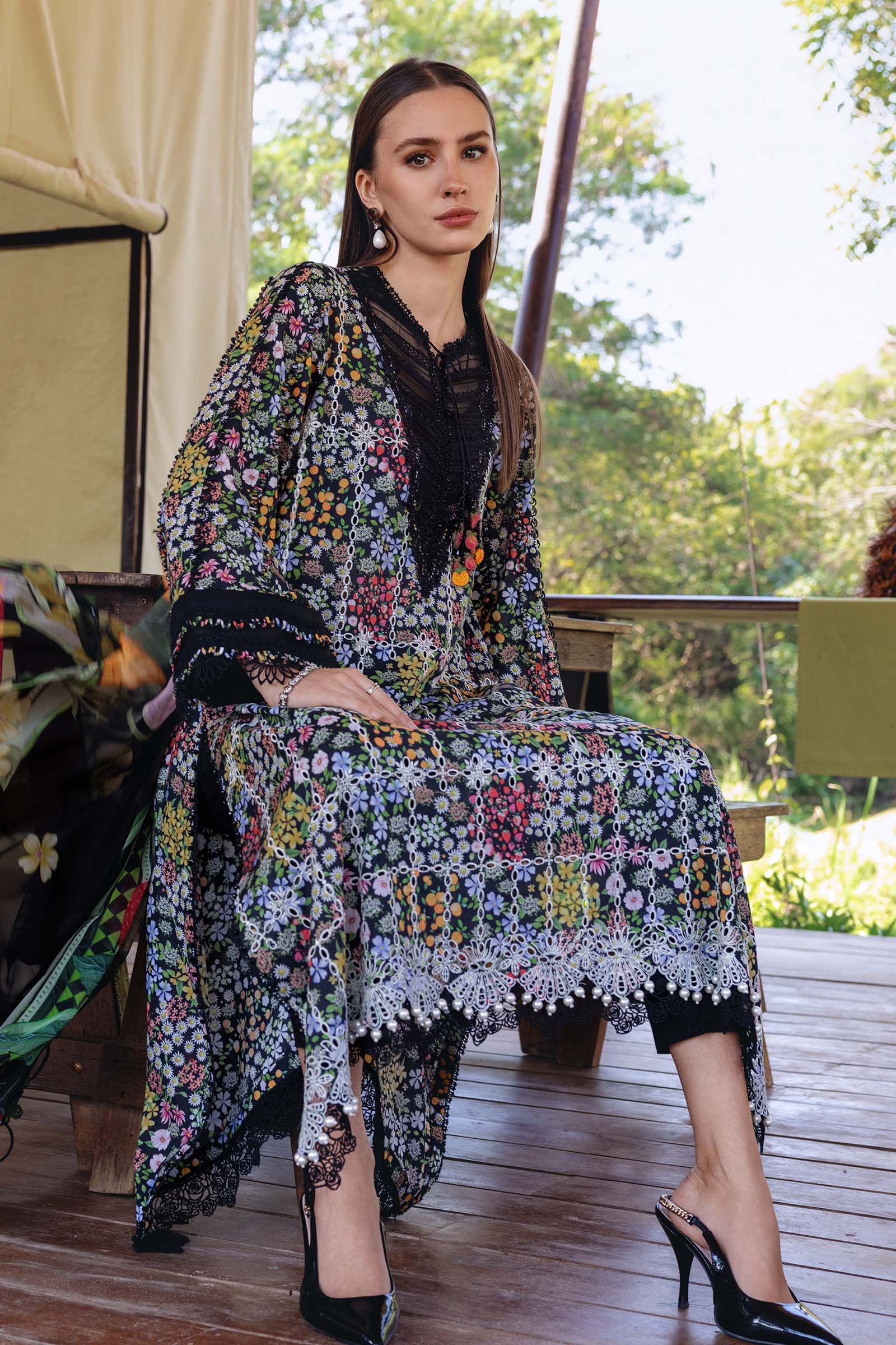 Maria B M Prints 26/Safari Scape/14B/Black/Chiffon Dupatta
