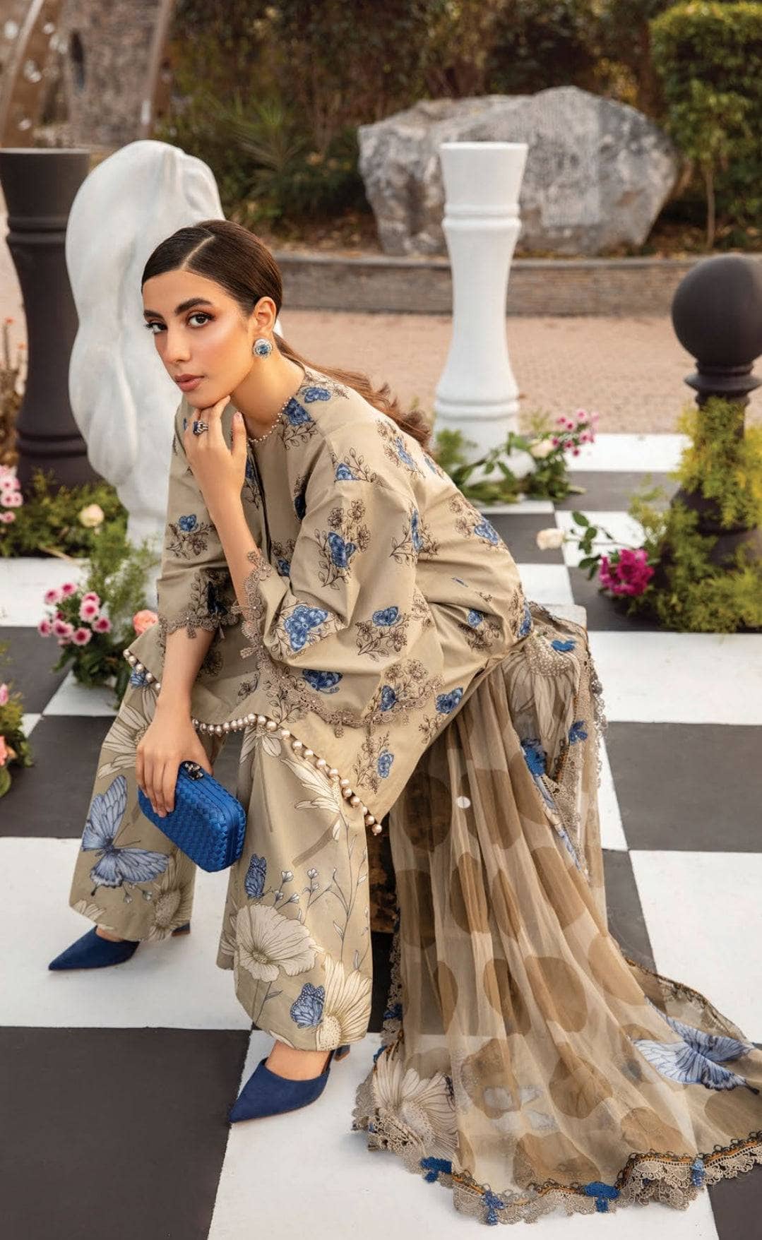 img_maria_b_m_prints_24_awwal_boutique