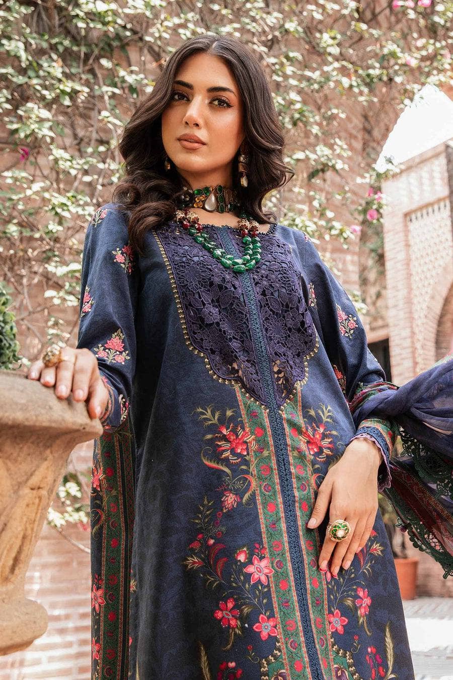 img_maria_b_m_prints_24_awwal_boutique
