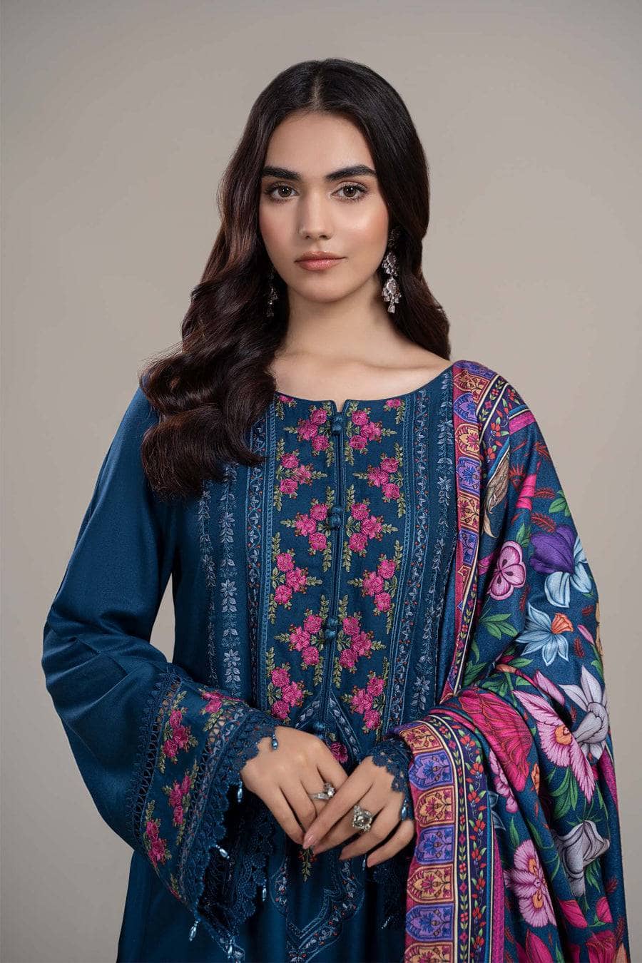 img_maria_b_m_prints_vol2_23_awwal_boutique