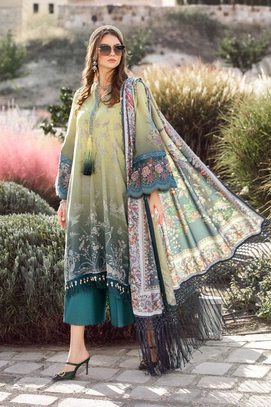 img_maria_b_m_prints_vol2_23_awwal_boutique