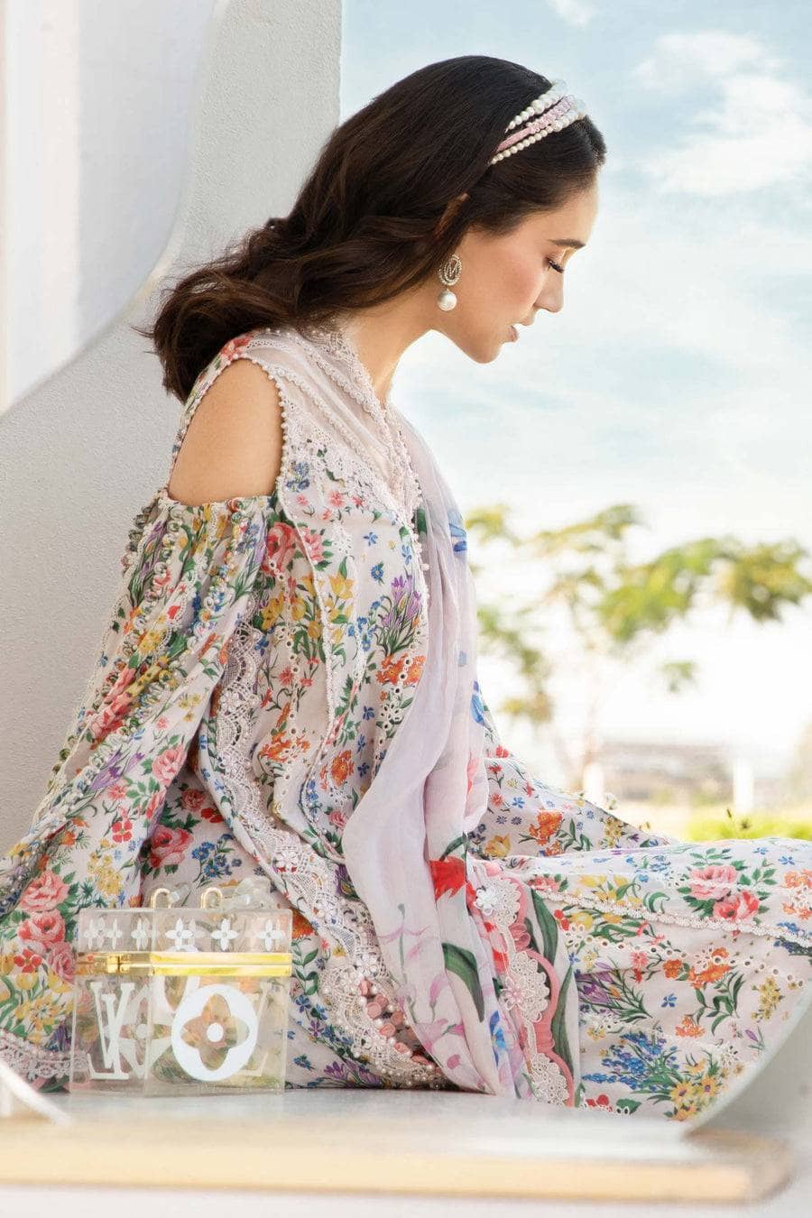 img_maria_b_m_prints_awwal_boutique