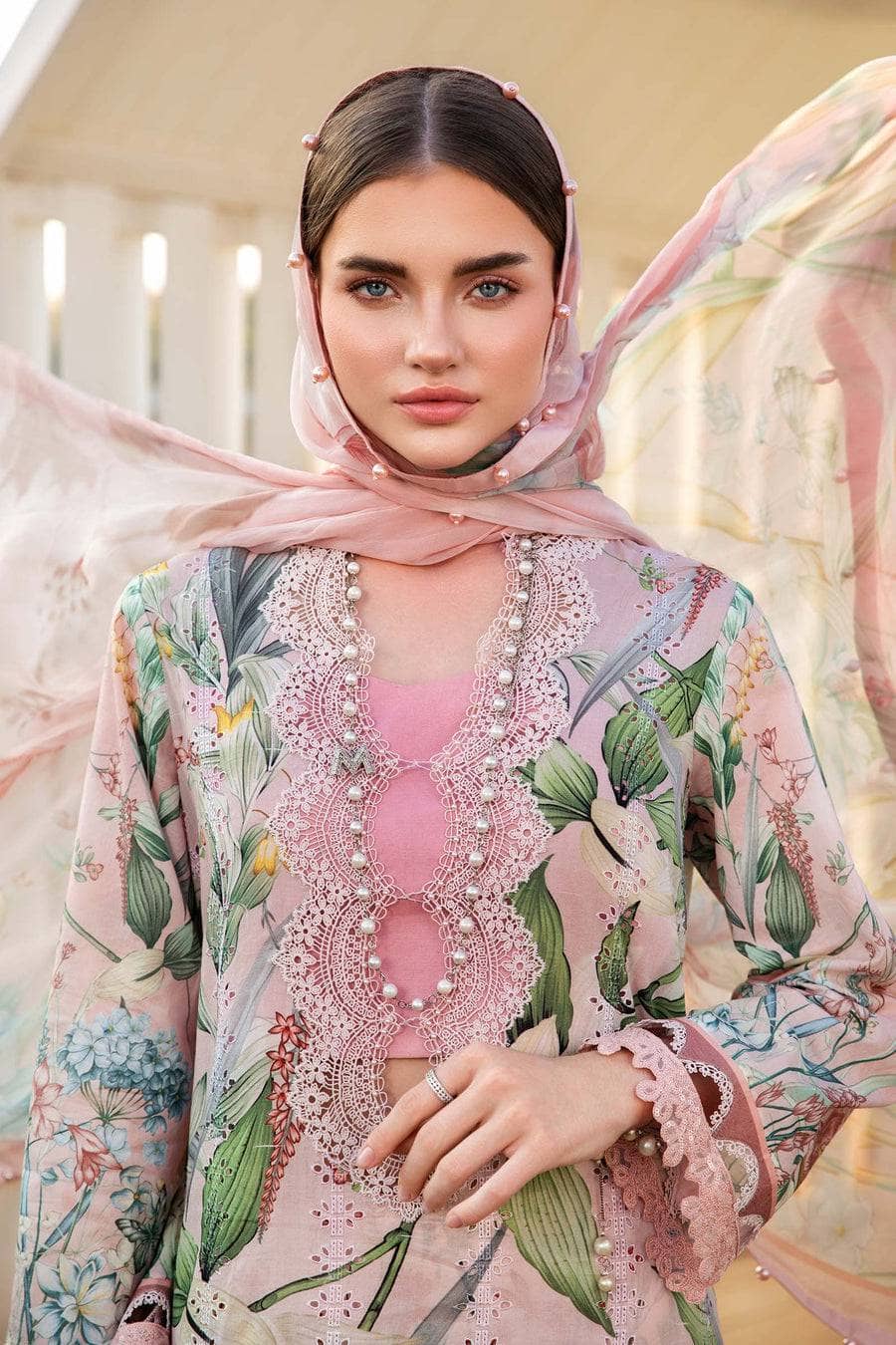 img_maria_b_m_prints_awwal_boutique