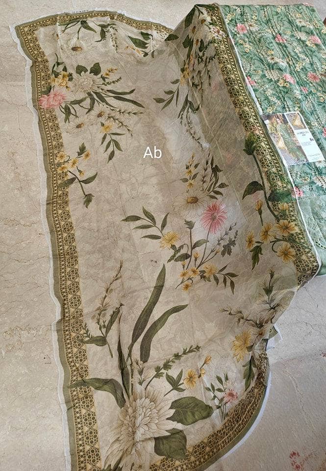 img_maria_b_mprints_awwal_boutique