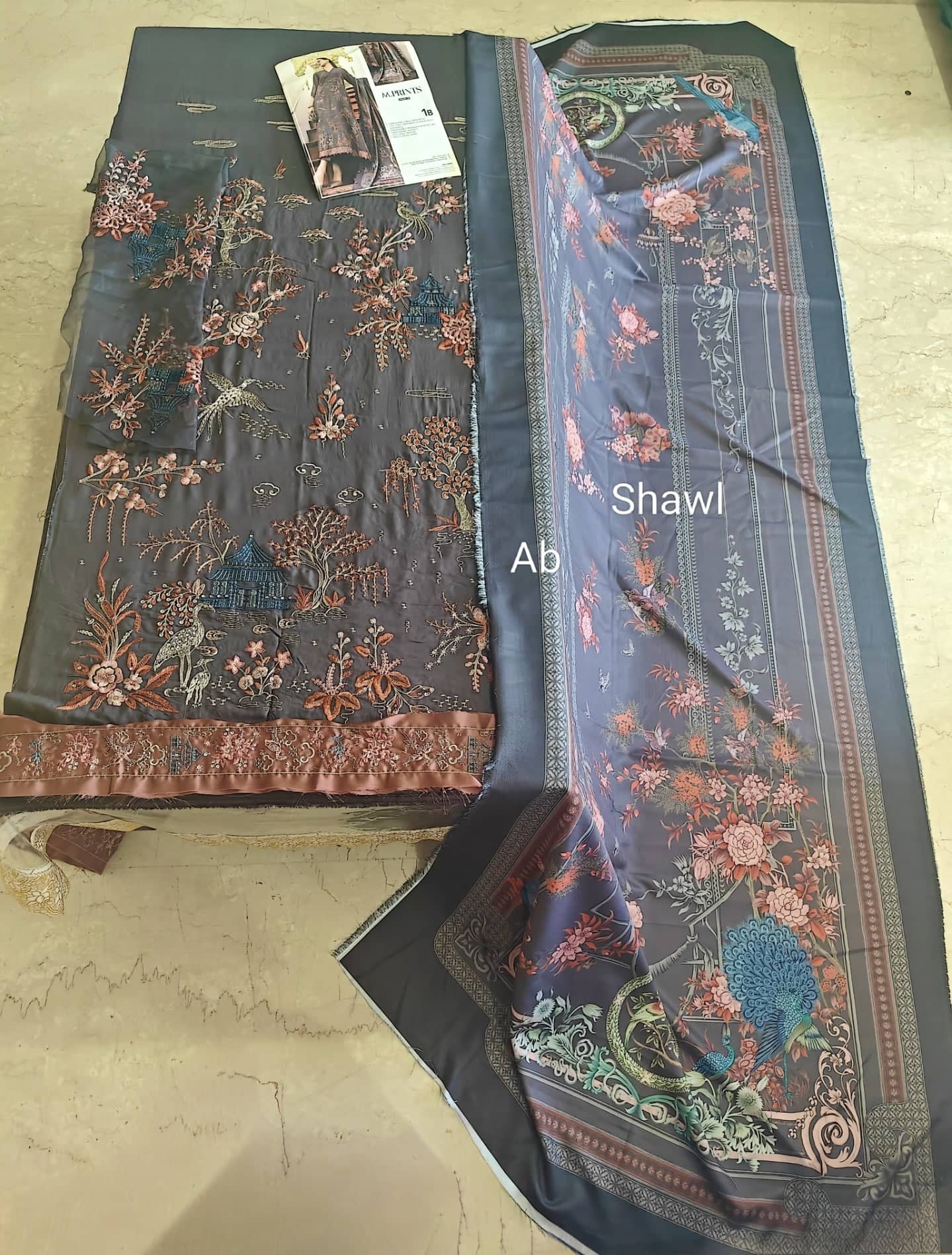 Maria B M Prints open pics Open Pic/Maria B M Prints 25/Vol 2/1B/Winter Edit/Grey/Twill Linen/Wool Shawl