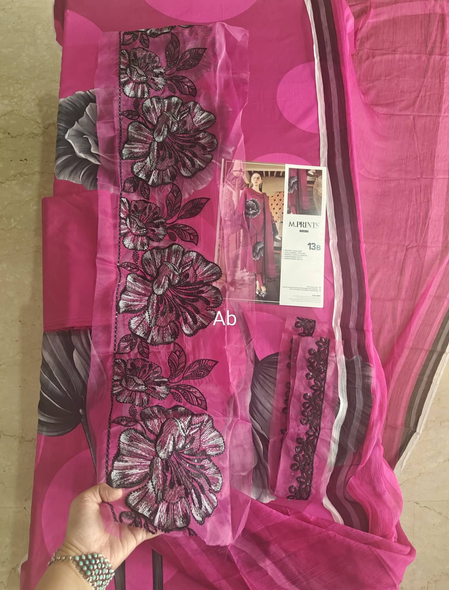 Open Pic/Maria B M Prints 26/Safari Scape/13B/Pink/Chiffon Dupatta