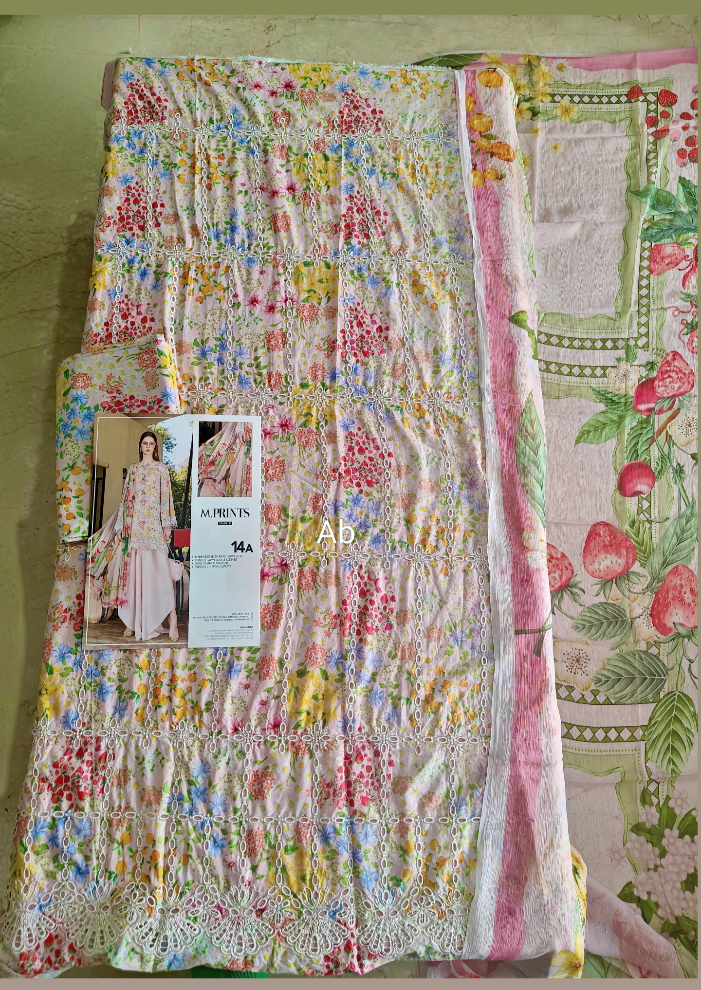 Open Pic/Maria B M Prints 26/Safari Scape/14A/Peach/Chiffon Dupatta