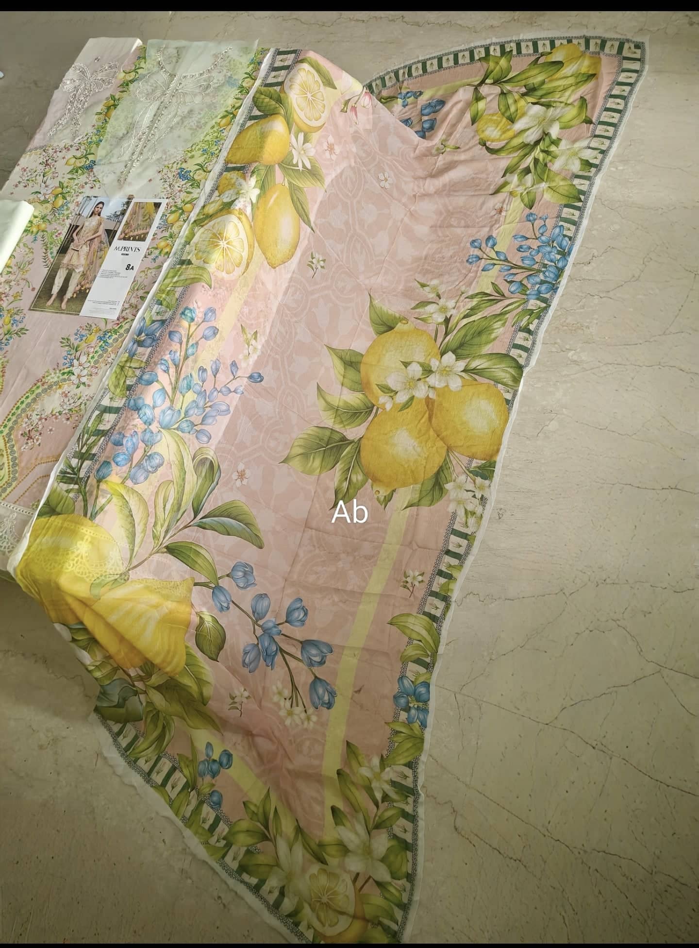 Open Pic/Maria B M Prints 26/Safari Scape/9 A/Lemon Yellow/Chiffon Dupatta