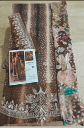img_maria_b_m_prints_awwal_boutique