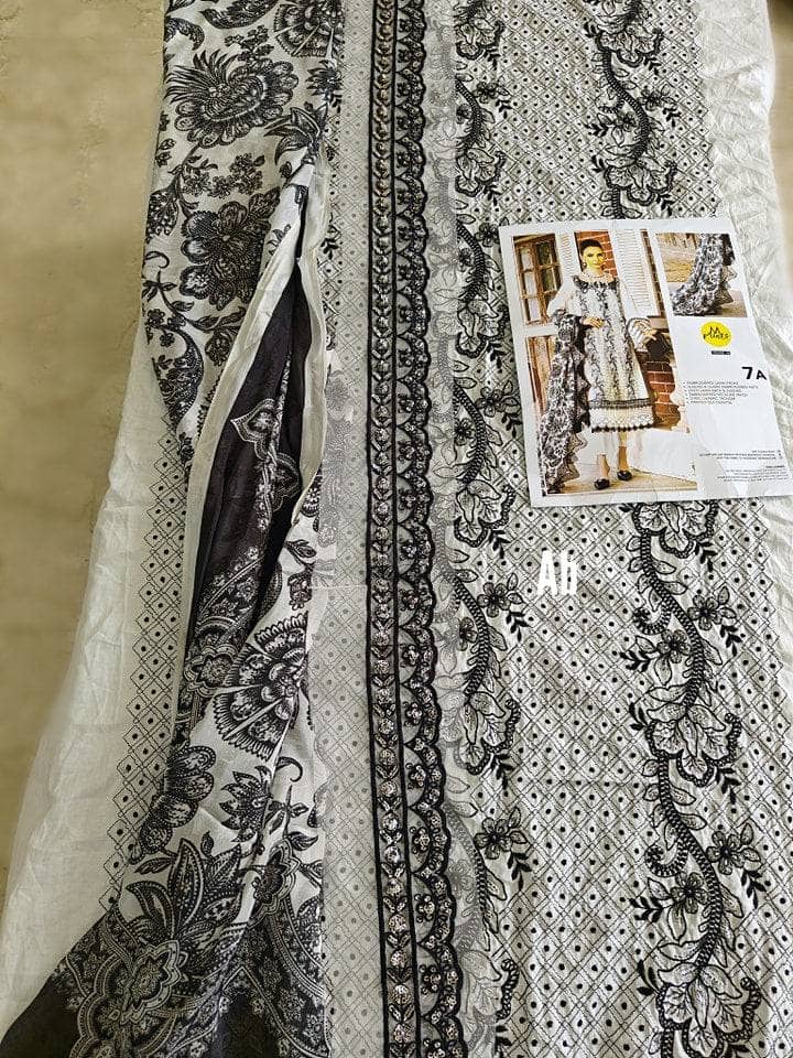 img_maria_b_m_prints_awwal_boutique