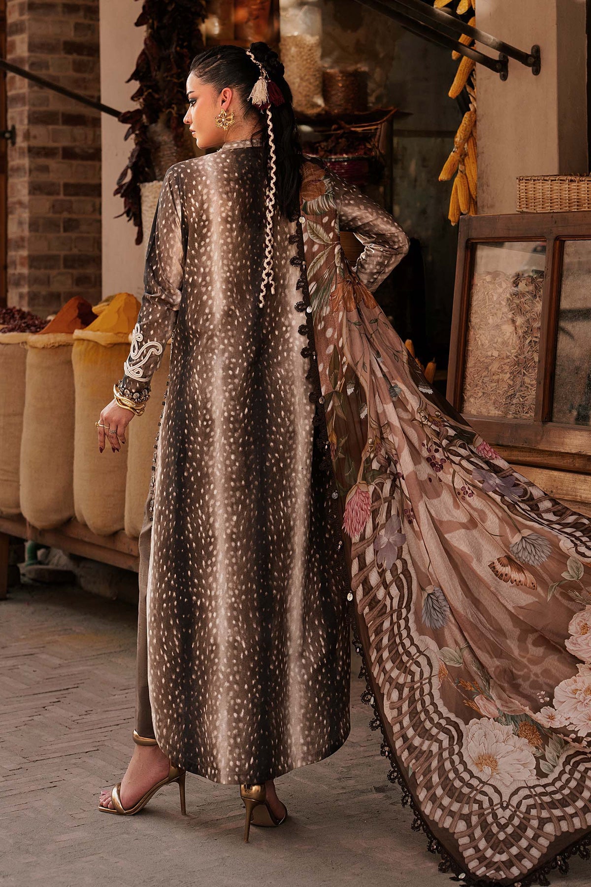 Maria B M Prints/Fall Edit 26/5 B/Cambric/Brown