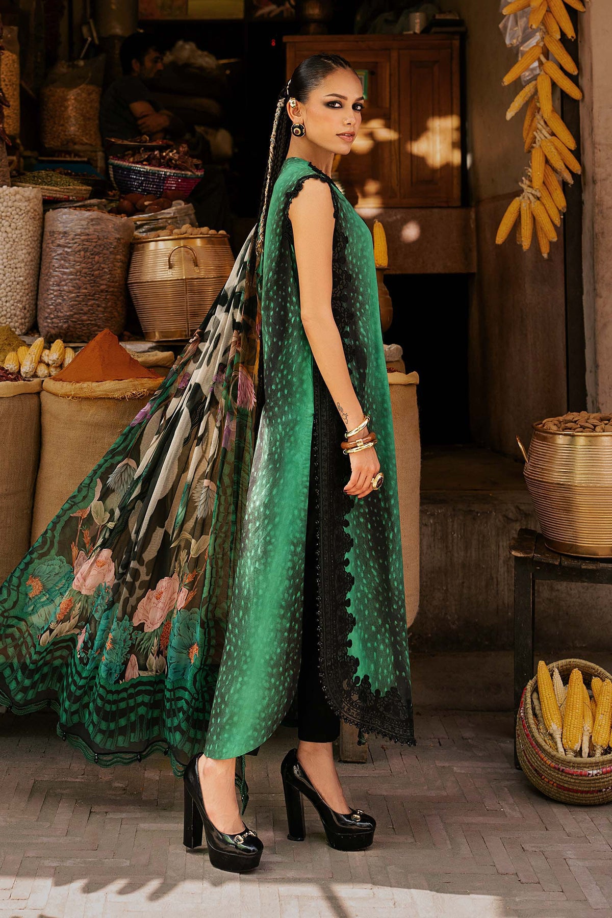Maria B M Prints/Fall Edit 26/5 B/Linen Suit/Green
