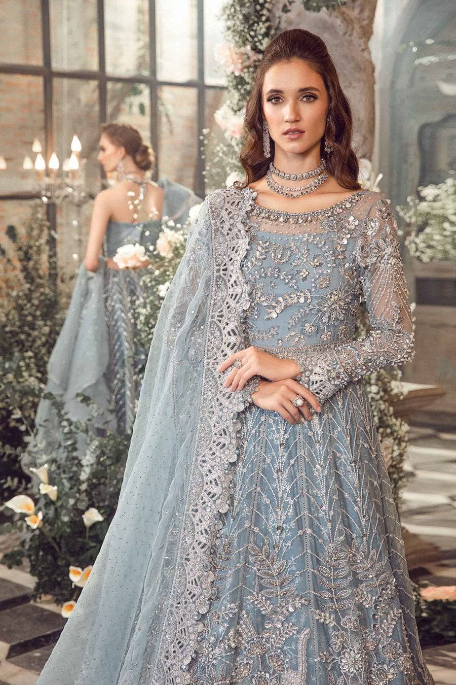 img_maria_b_mbroidered_wedding_couture_awwal_boutique